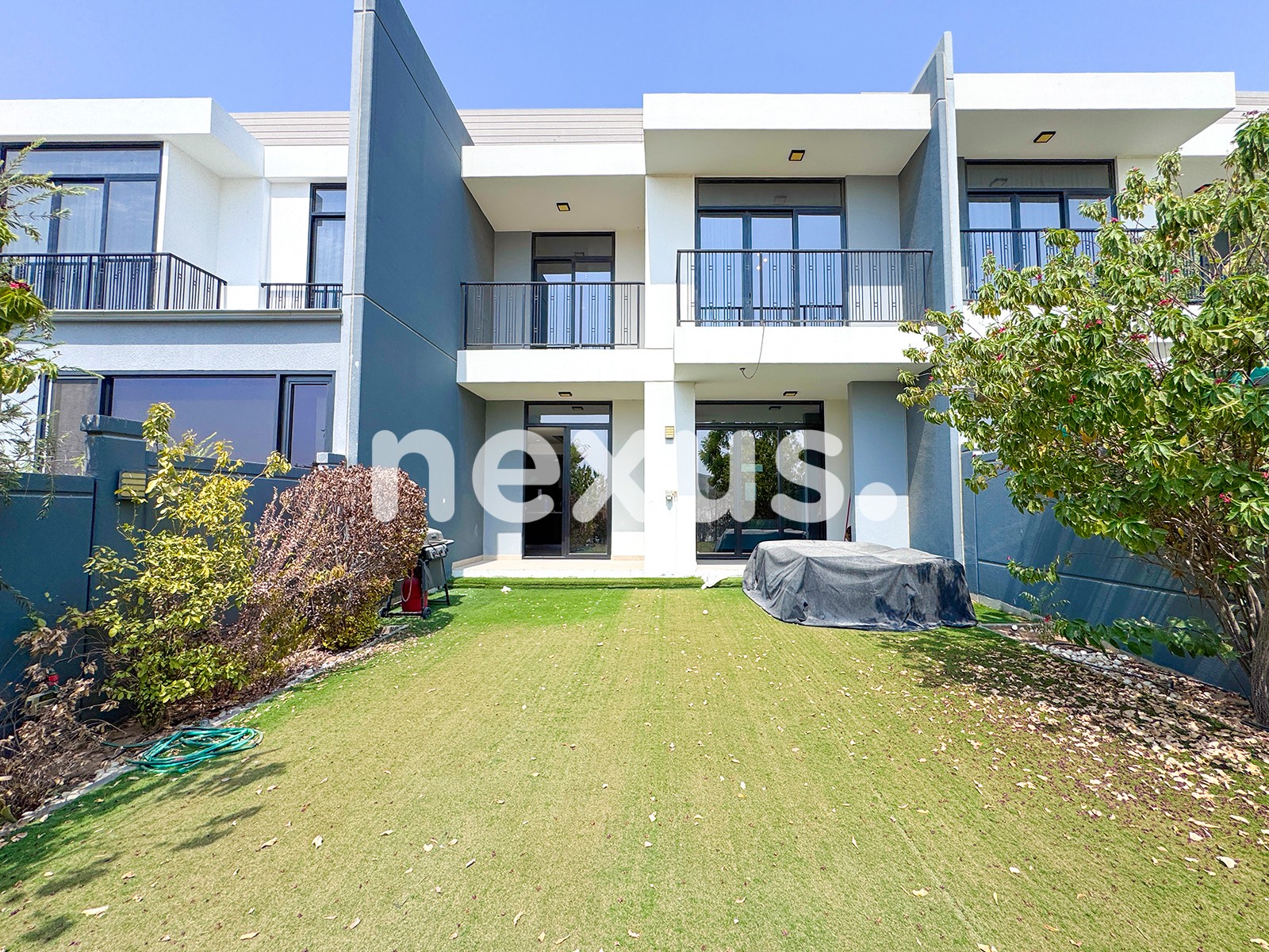 Exclusive | Vacant Now | Up To 12 Cheques