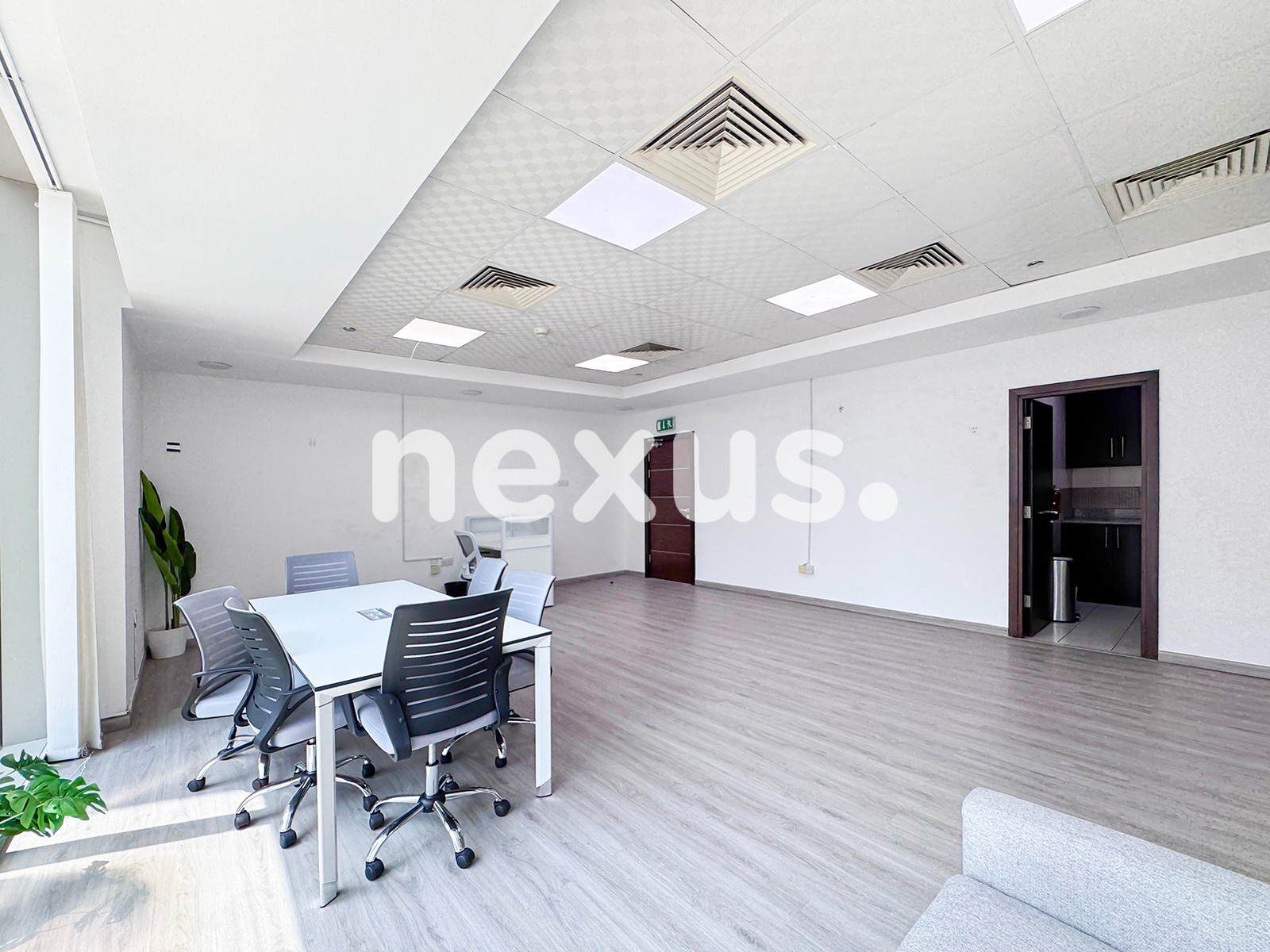 Vacant | Corner Office | Close To Metro