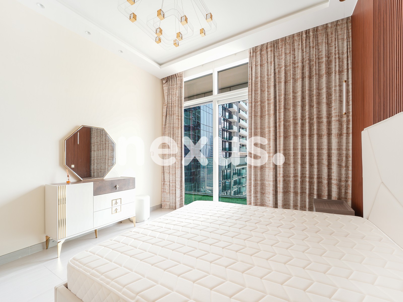 Upgraded & Vacant | Dubai Frame view | High Floor