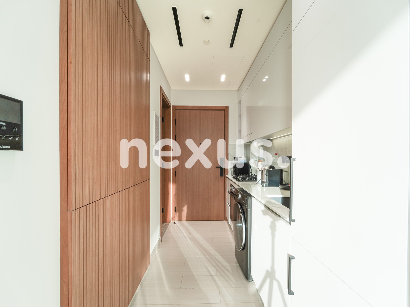Fully Furnished Studio | Pool View | Smart Home