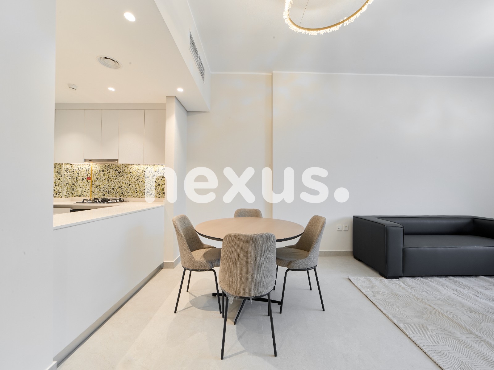COMMUNITY VIEW | TENANTED | FULLY FURNISHED