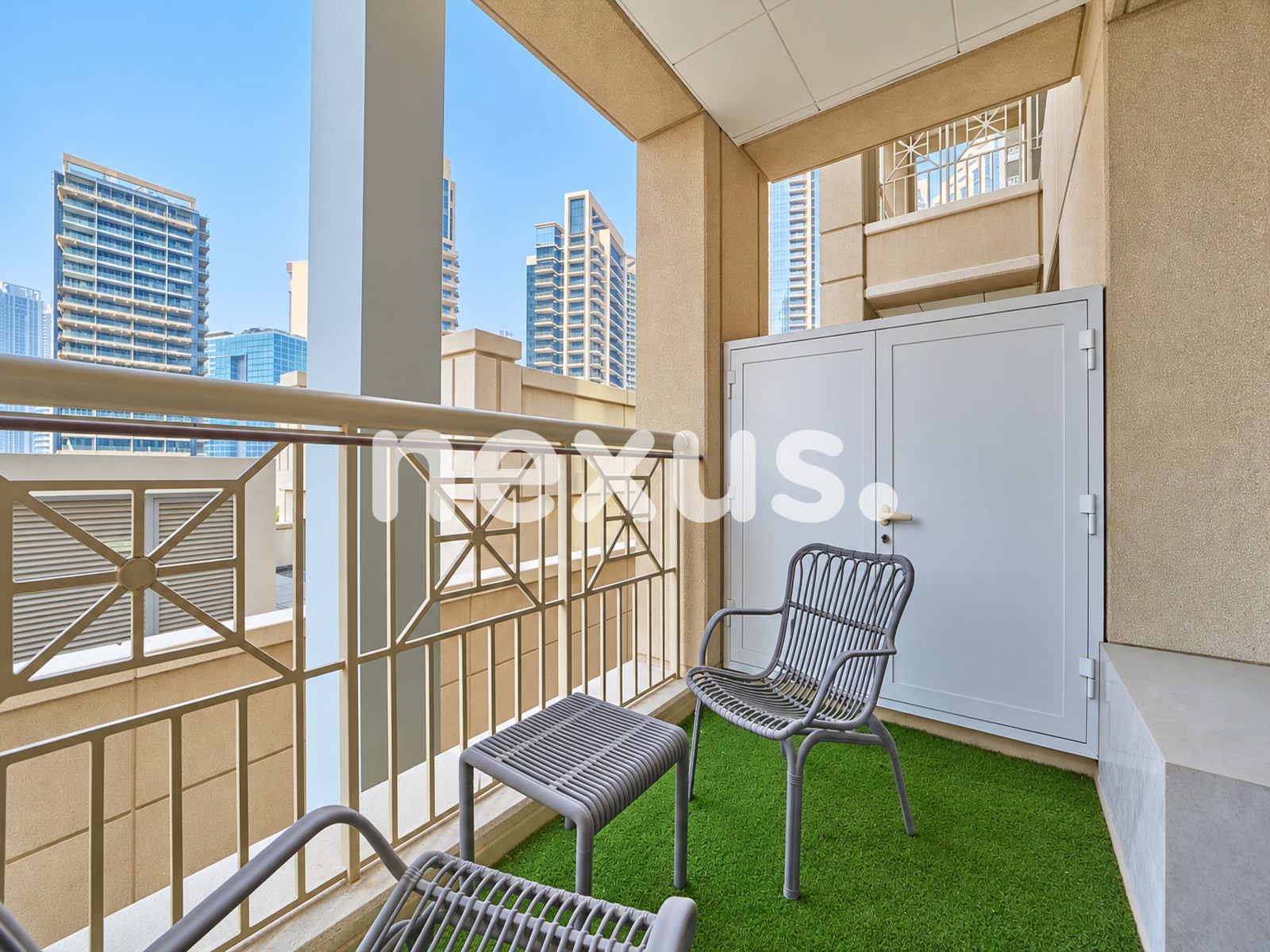 Luxury Living | Upgraded | Prime Location