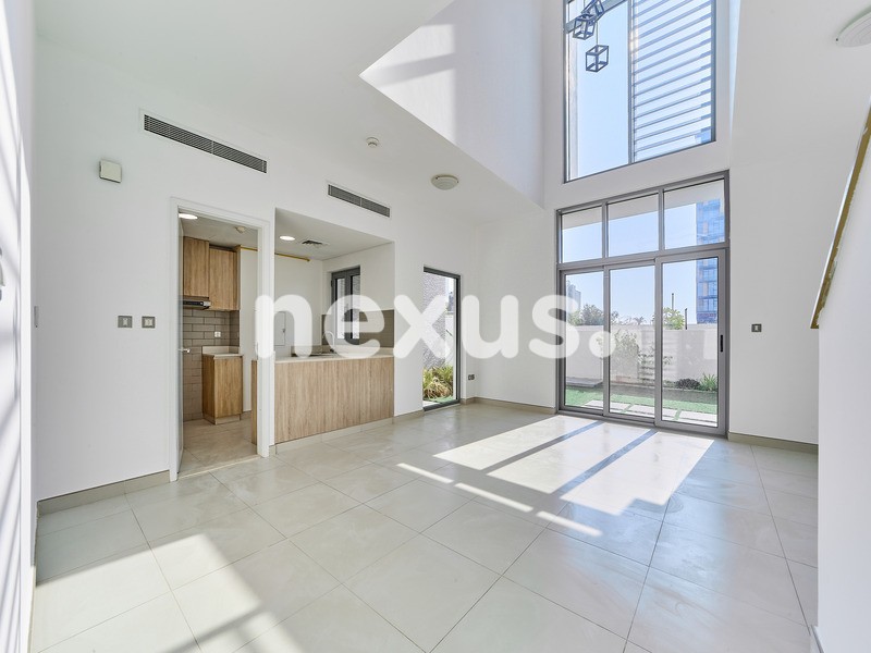 Premium Unit | Spacious | Study Room