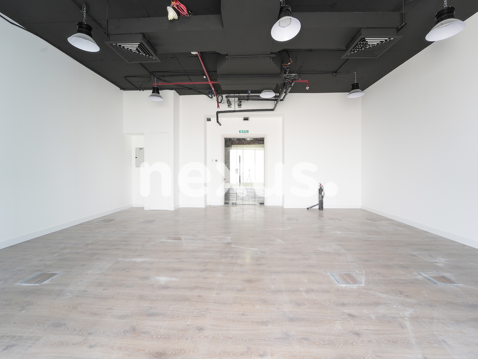 COMMUNITY VIEW | UNFURNISHED | PRIME LOCATION