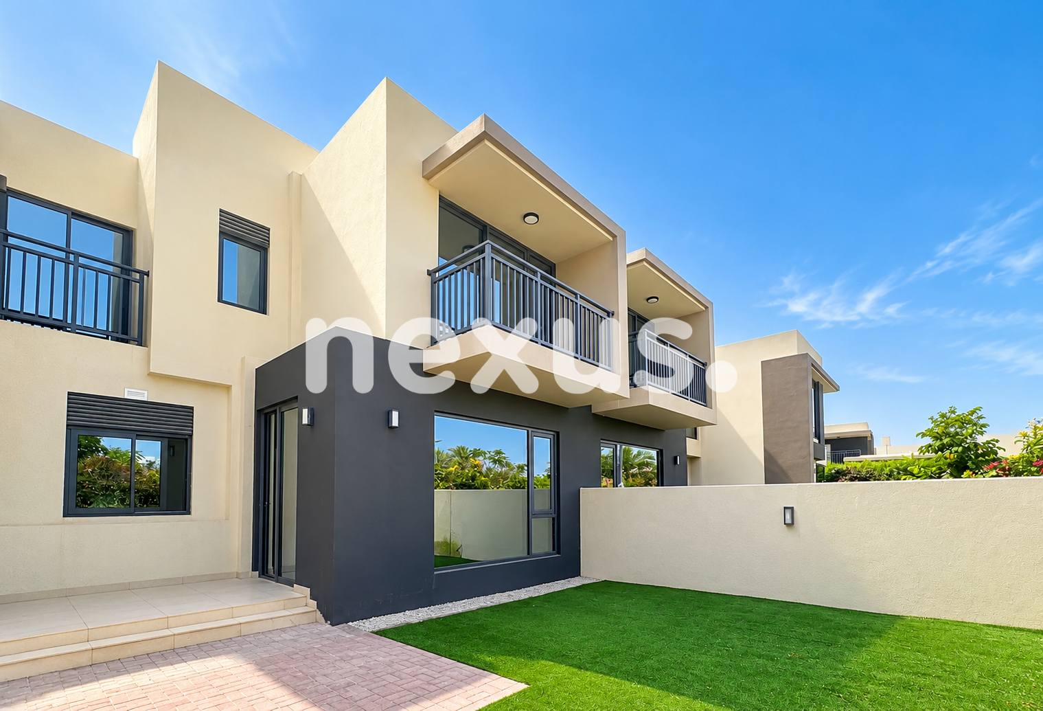 Family Living | Greenbelt | Landscaped Garden