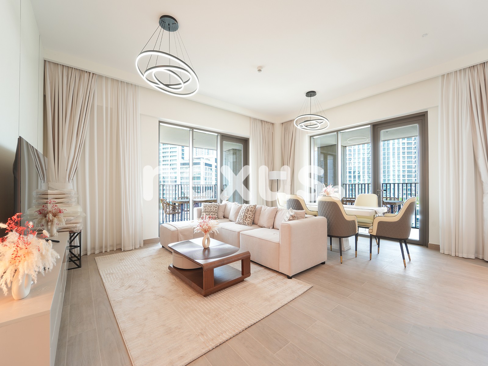 AVAILABLE NOW | FURNISHED | NO AGENTS | CANAL VIEW