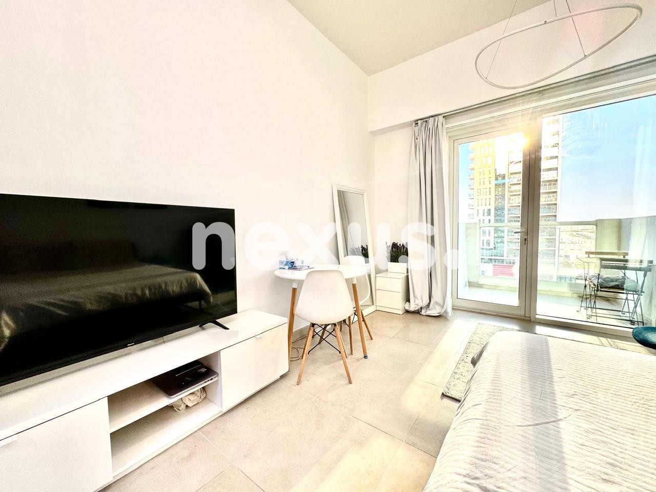 Vacant soon | Chiller free | 12 Cheques
