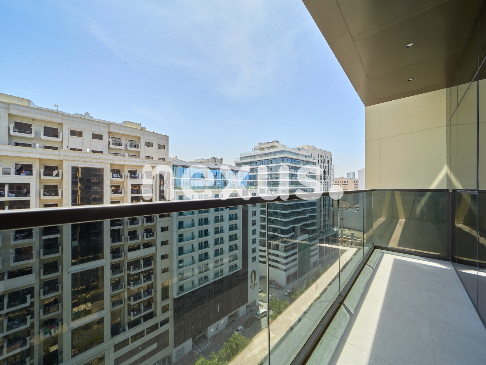 COMMUNITY VIEW | TENANTED | FULLY FURNISHED