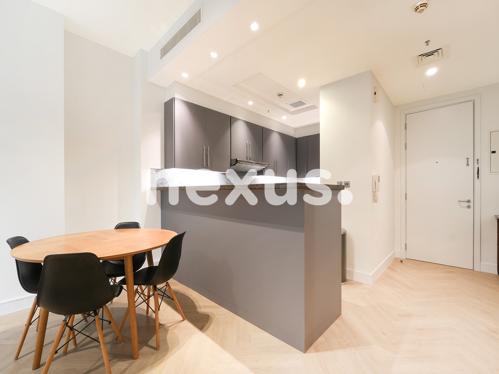 Luxury Living | Fully Upgraded | Prime Location