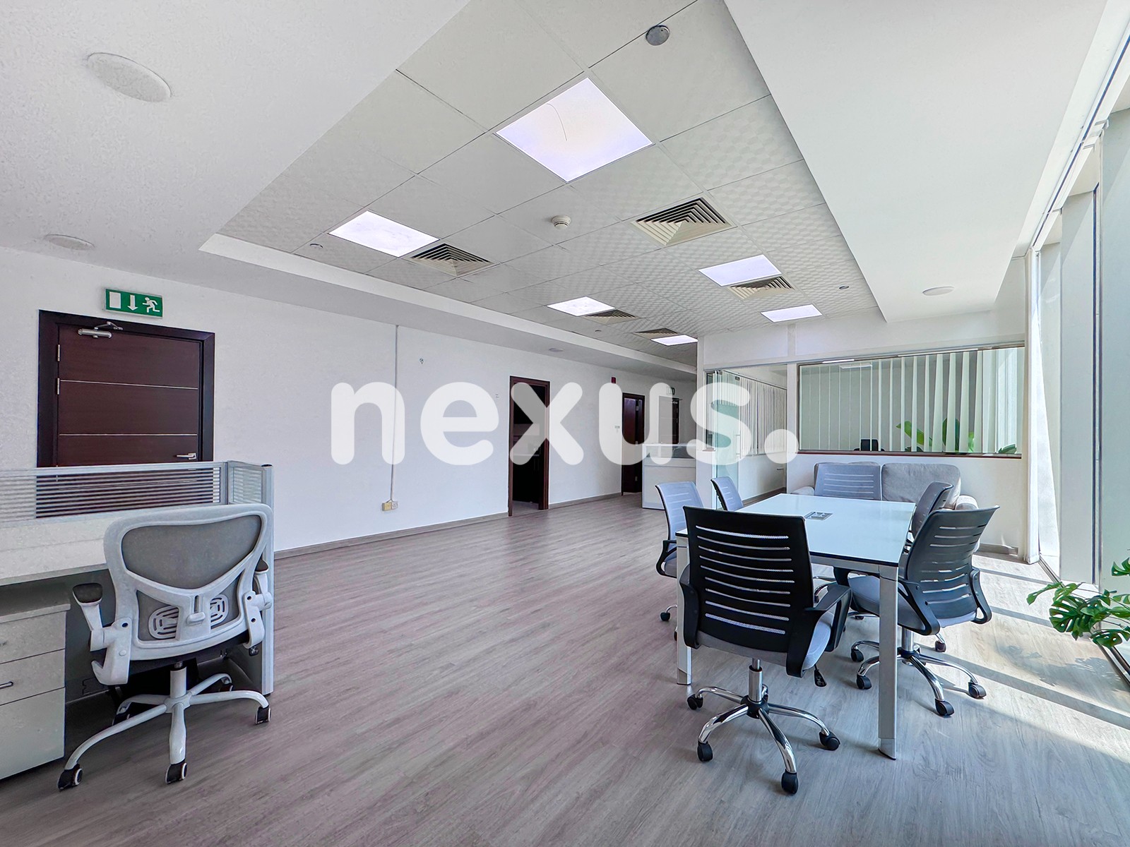 Vacant | Corner Office | Close To Metro