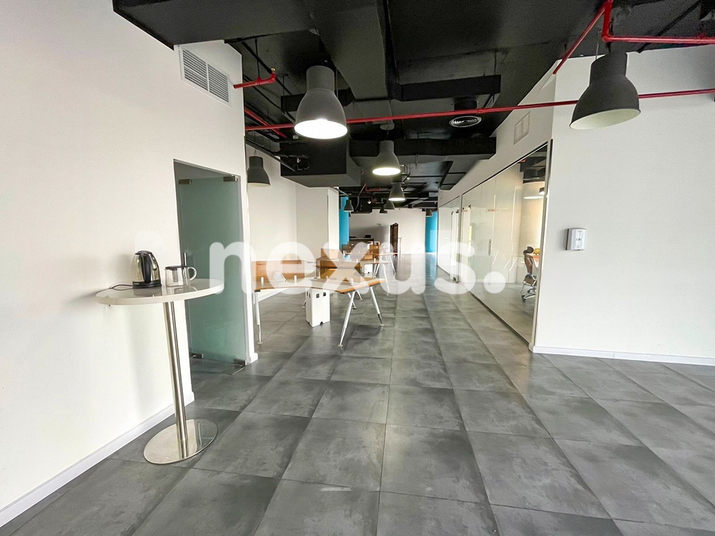 FULLY FURNISHED | TENANTED | HIGH FLOOR