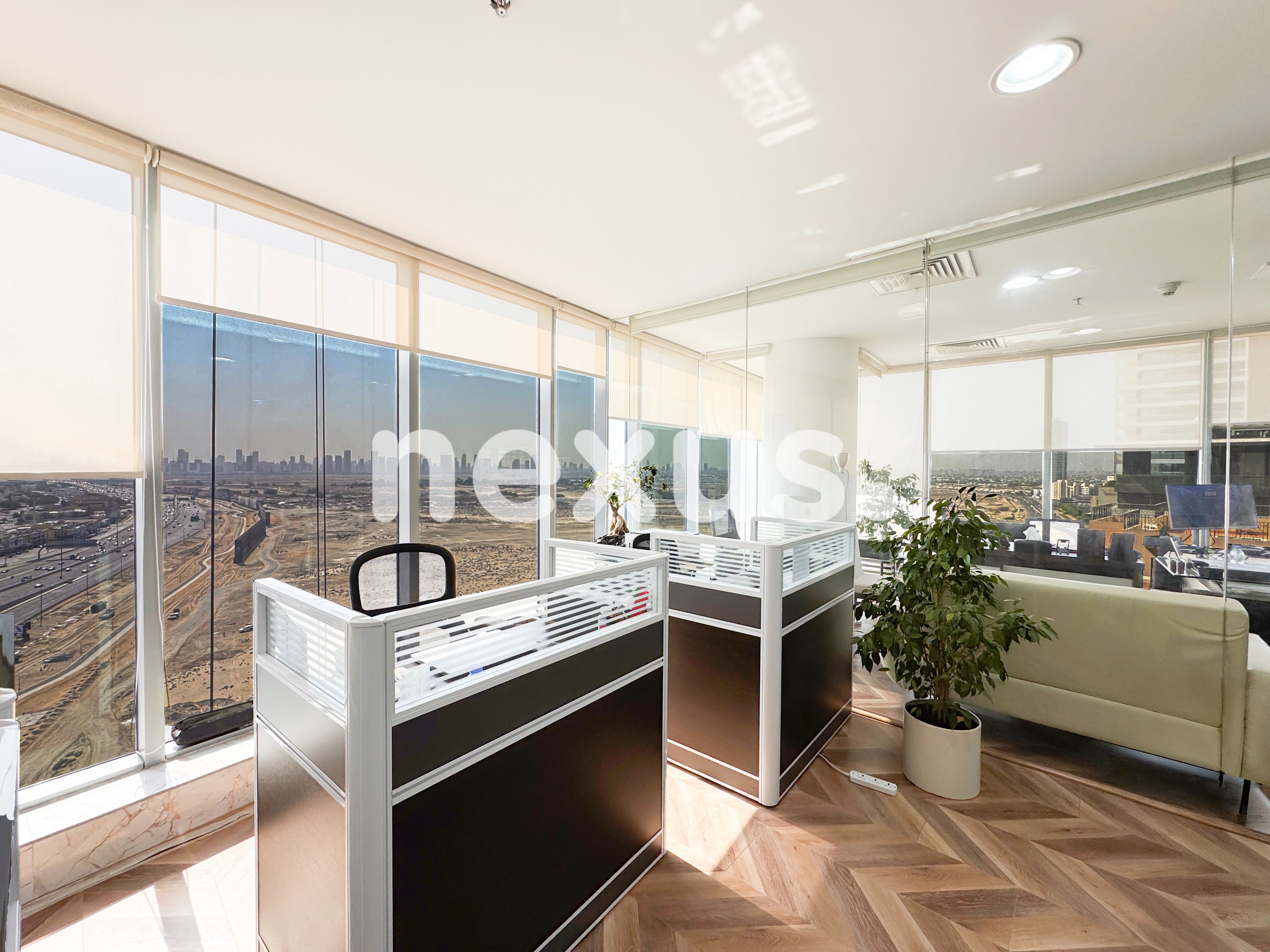COMMUNITY VIEW | VACANT | UNFURNISHED