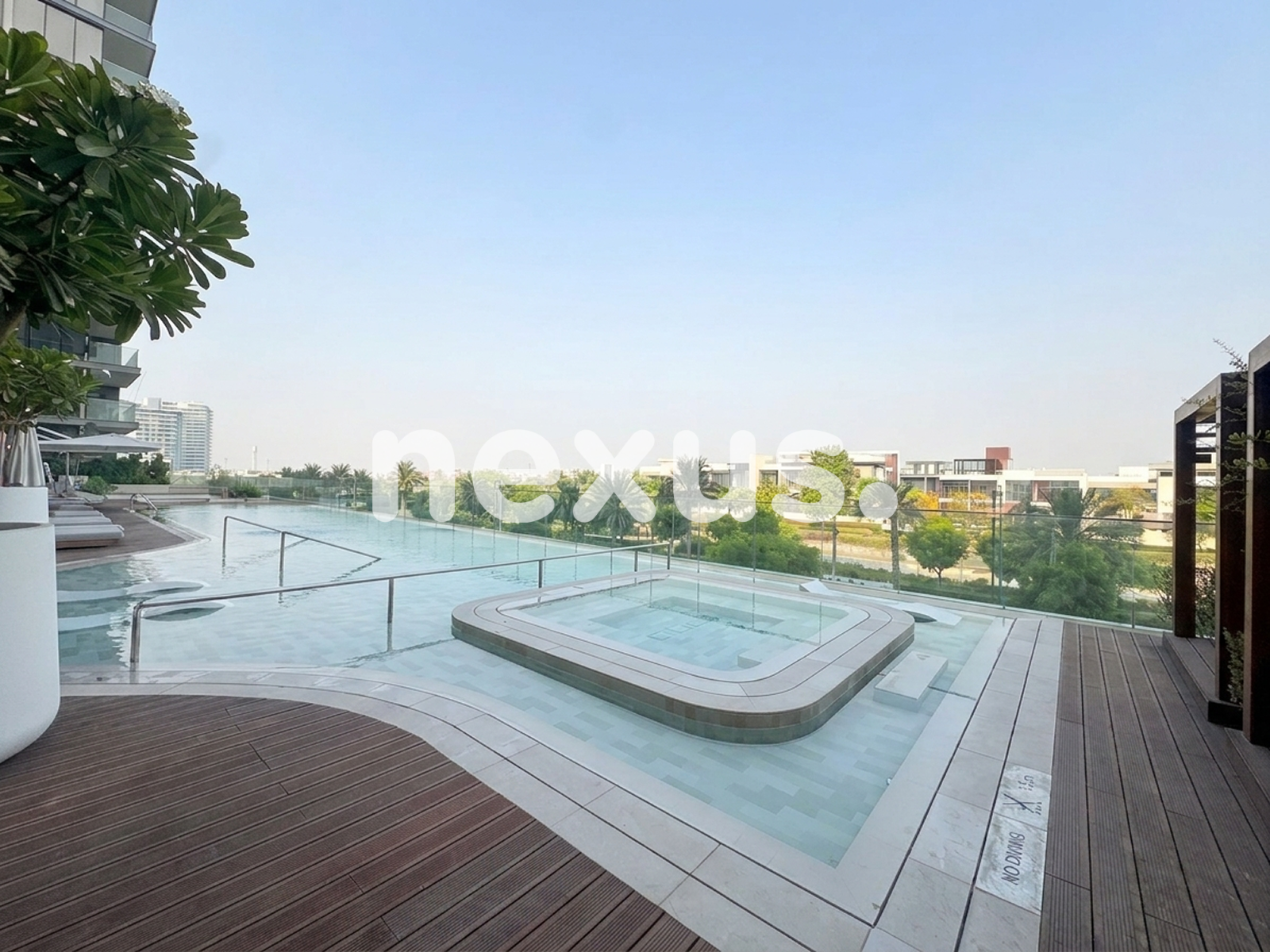 2BD | GOLF VIEWS | HIGH FLOOR | AVAILABLE