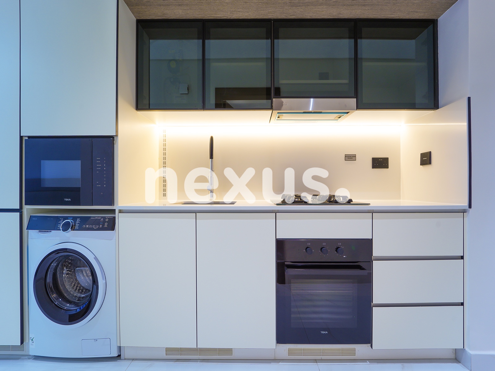 Brand New | Fully Furnished | Bright Unit | Vacant