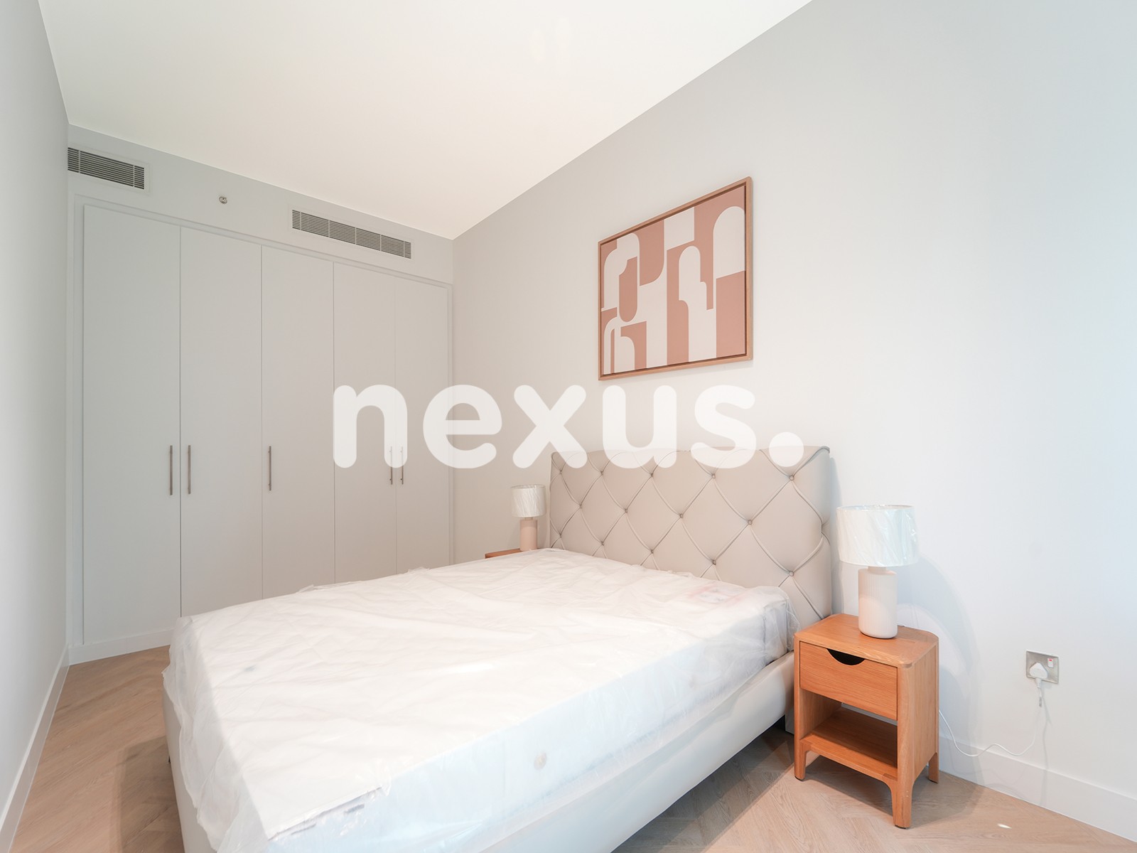 Luxury Living | Fully Upgraded | Prime Location
