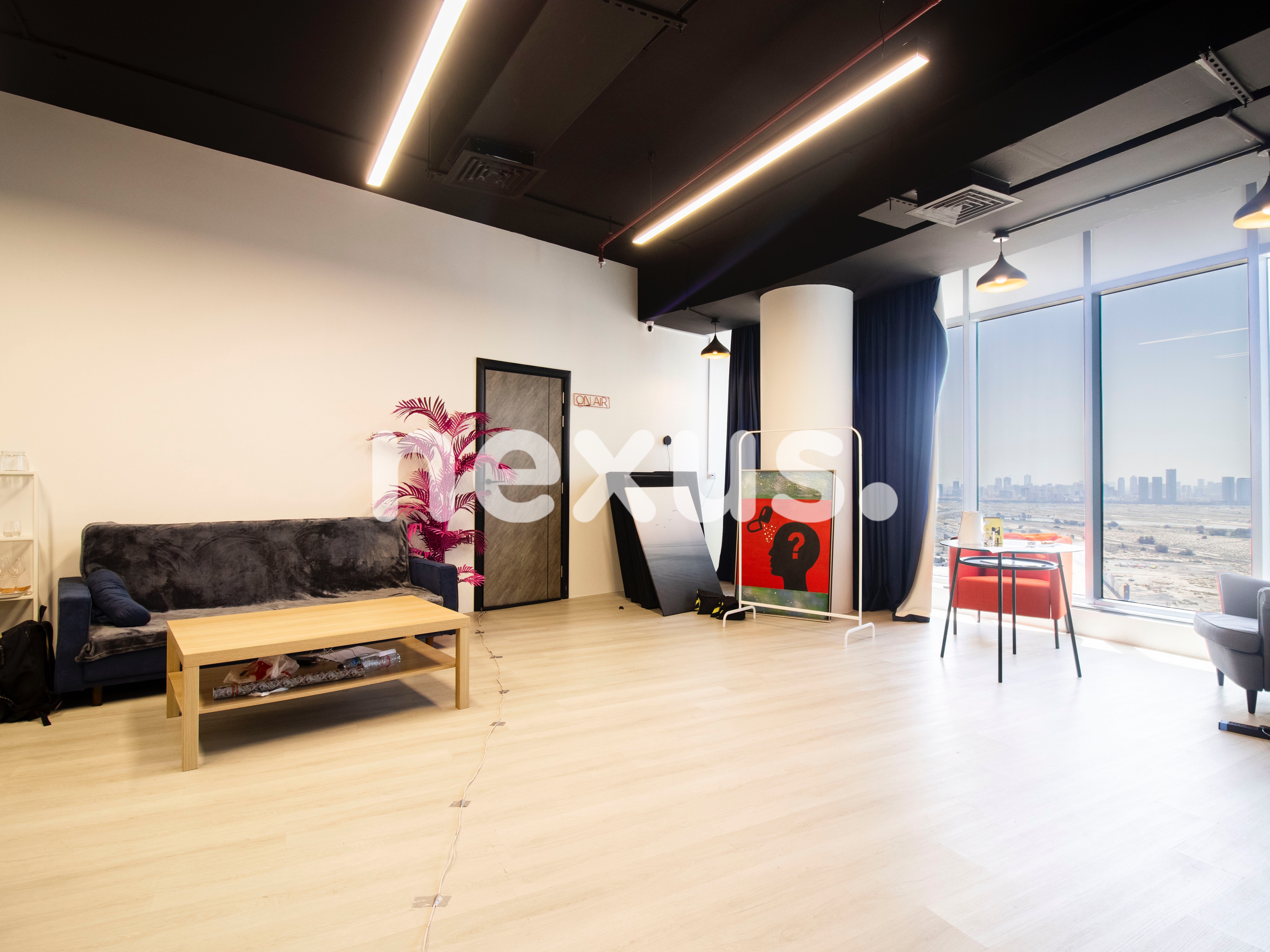 COMMUNITY VIEW | TENANTED | UNFURNISHED