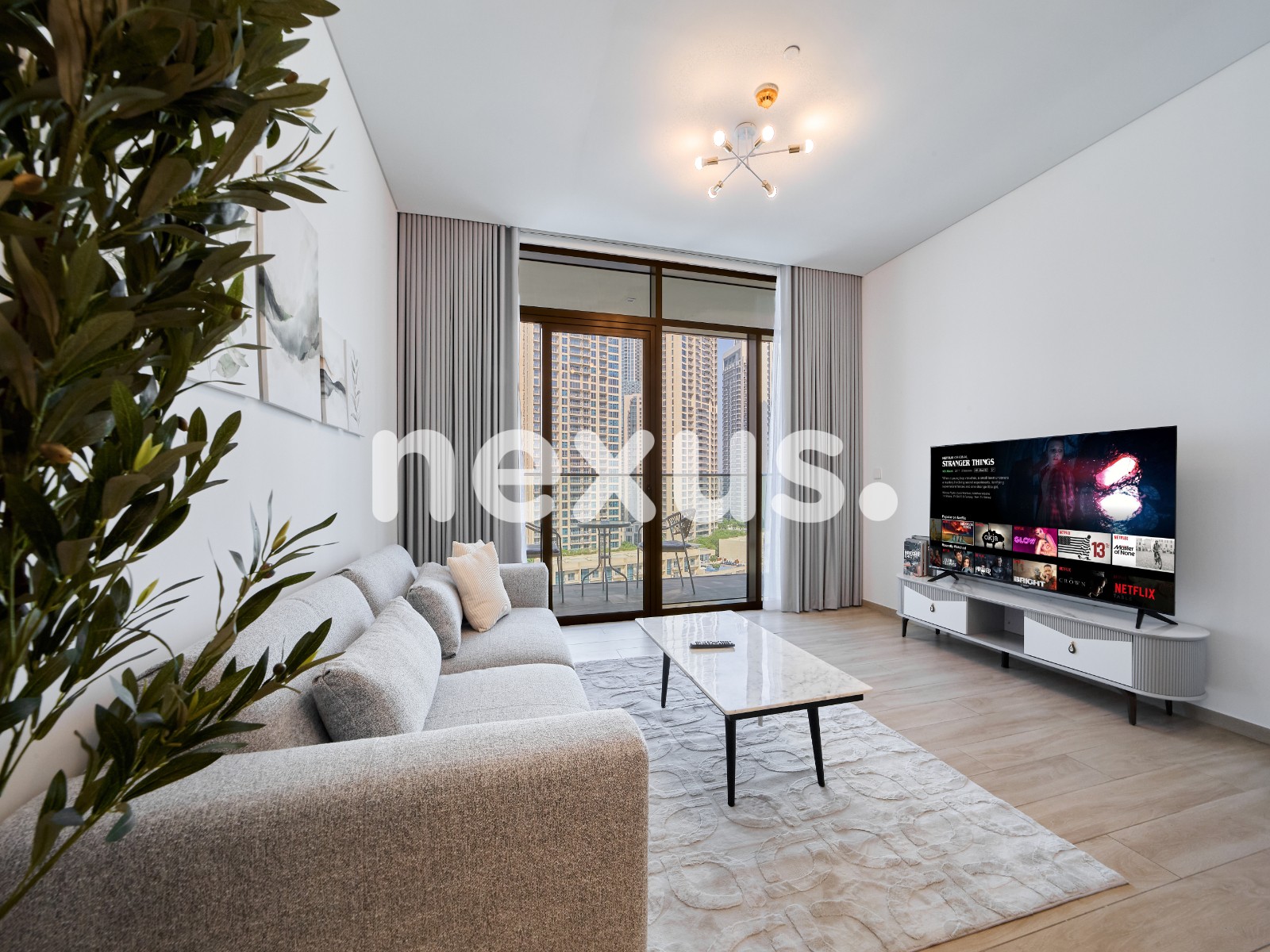 MID FLOOR | AVAILABLE | EXCLUSIVE | NO AGENTS