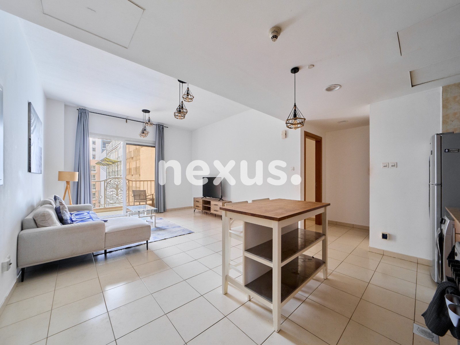 Large 1BR Apartment | Balcony | Ready to Move