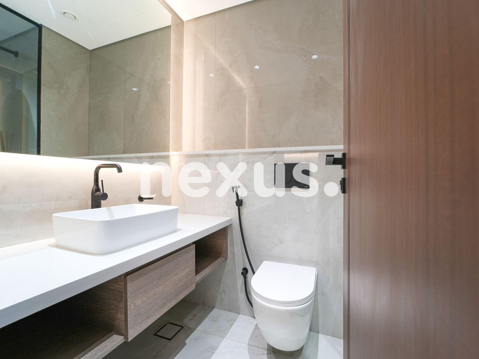 Premium Studio | High Floor | Resort Amenities