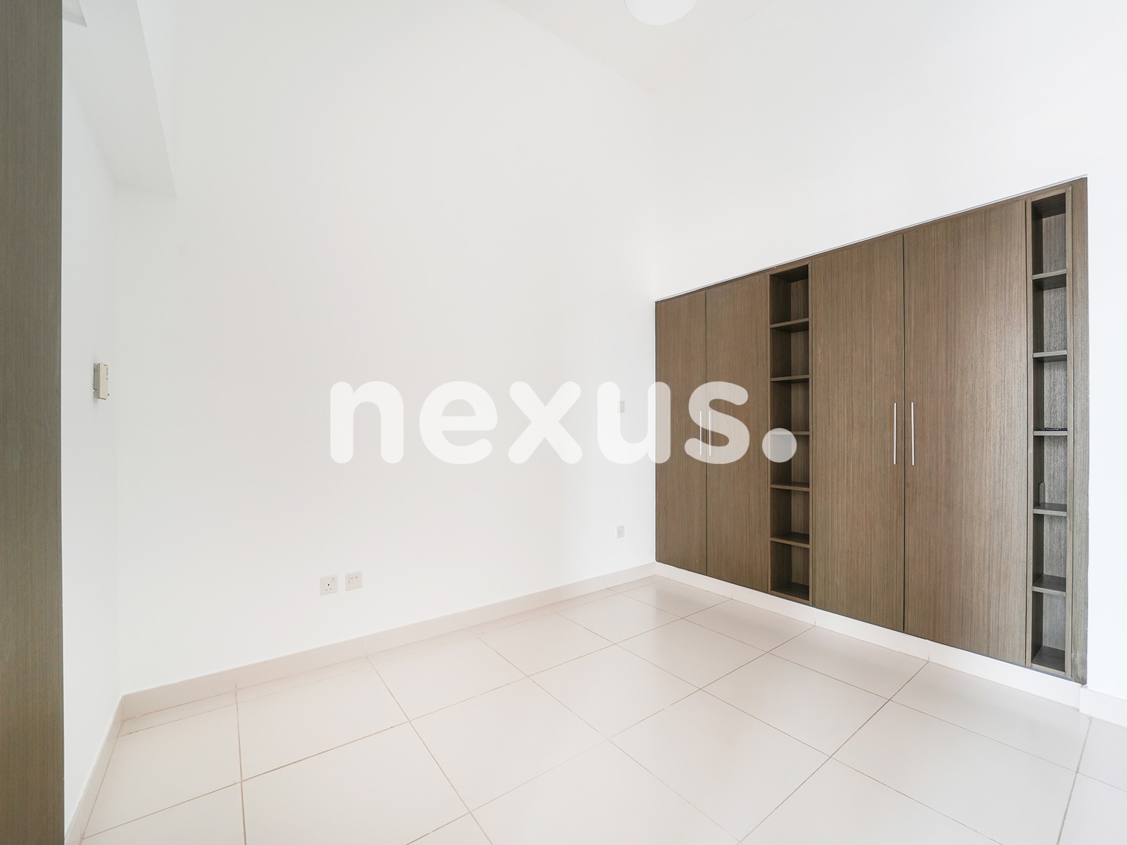 Luxury Living | Chiller Free | Prime Location