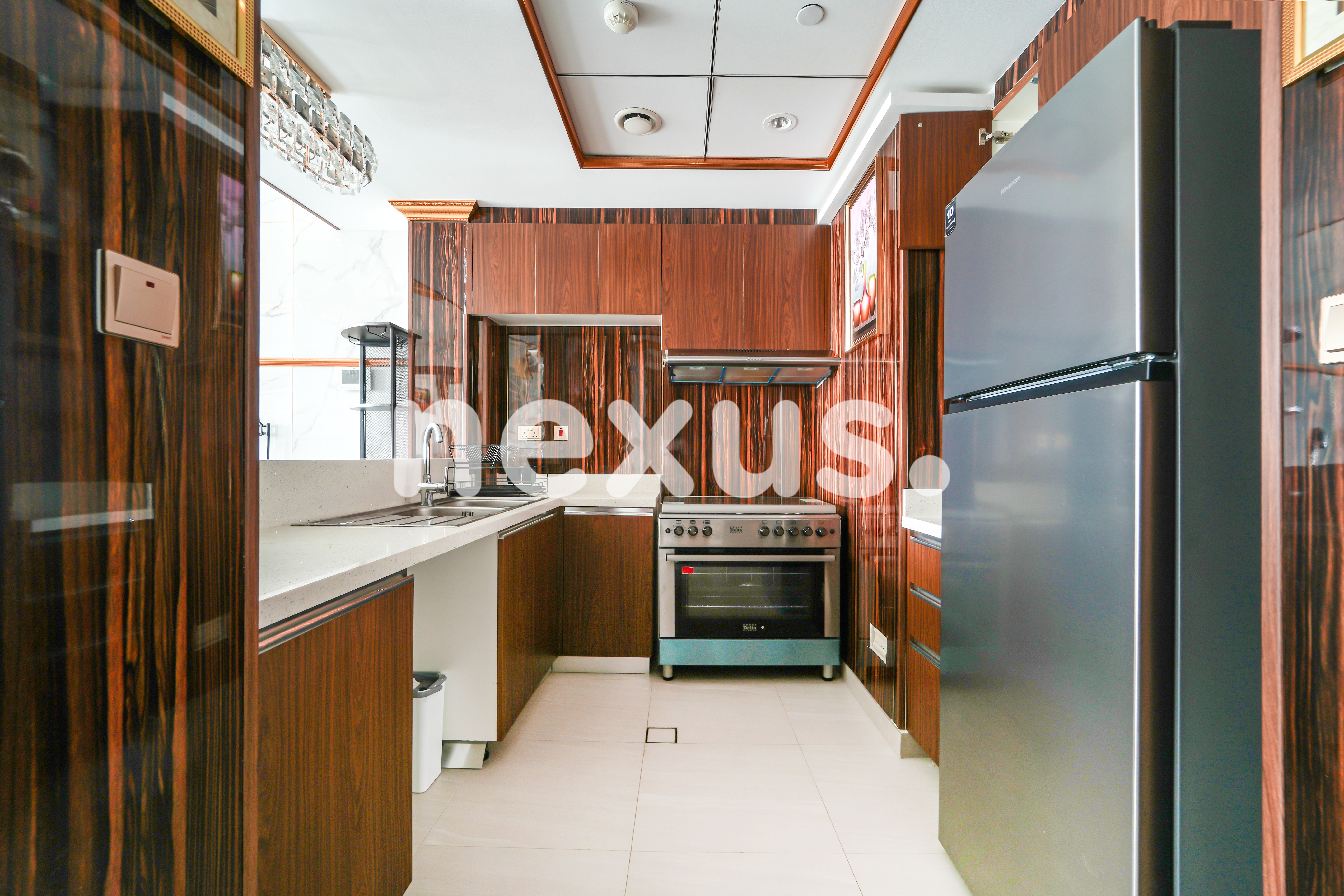 Upgraded & Vacant | Spacious Layout | High Floor