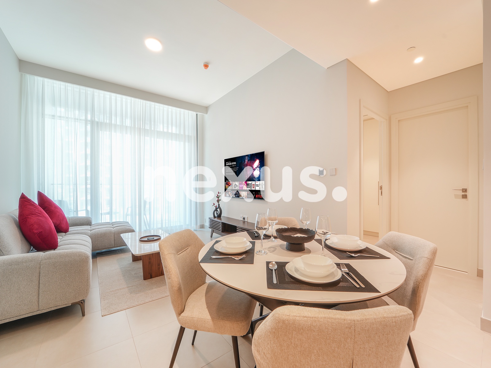 BRAND NEW | FULLY FURNISHED | NEAR PARK AND MALL