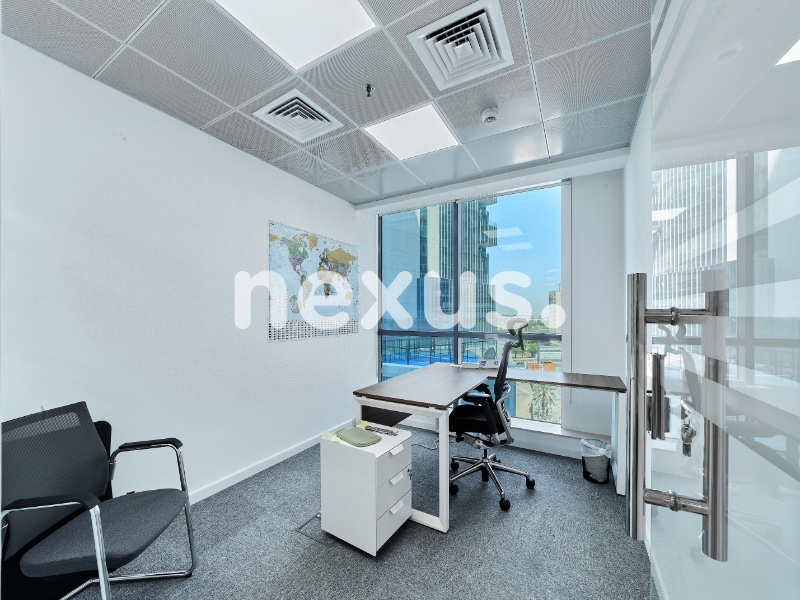 FULLY FURNISHED | VACANT | LAKE VIEW | TURN KEY