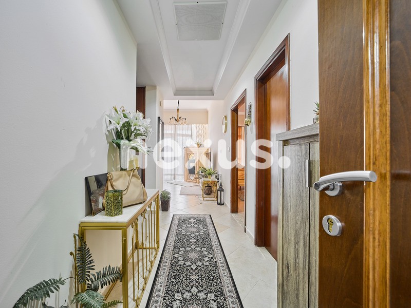 Bright | Spacious | Unfurnished