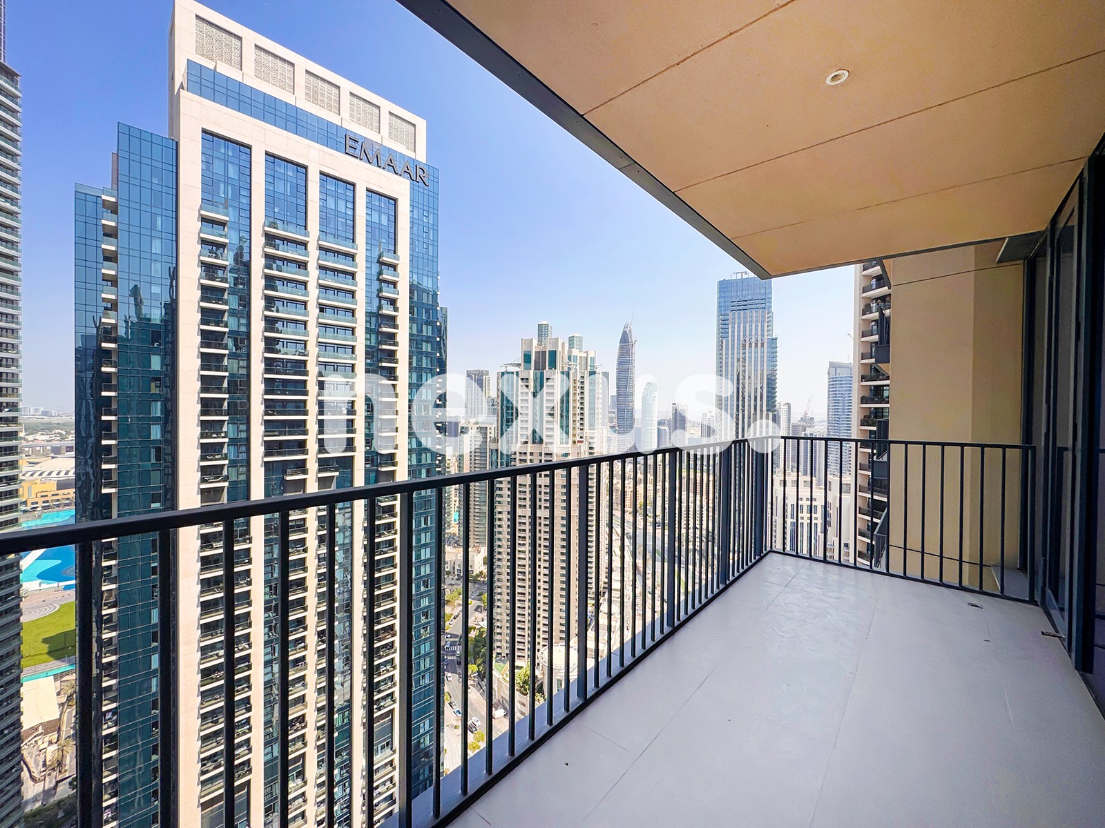 3BD with MAID ROOM| SPACIOUS | HIGH FLOOR | VACANT