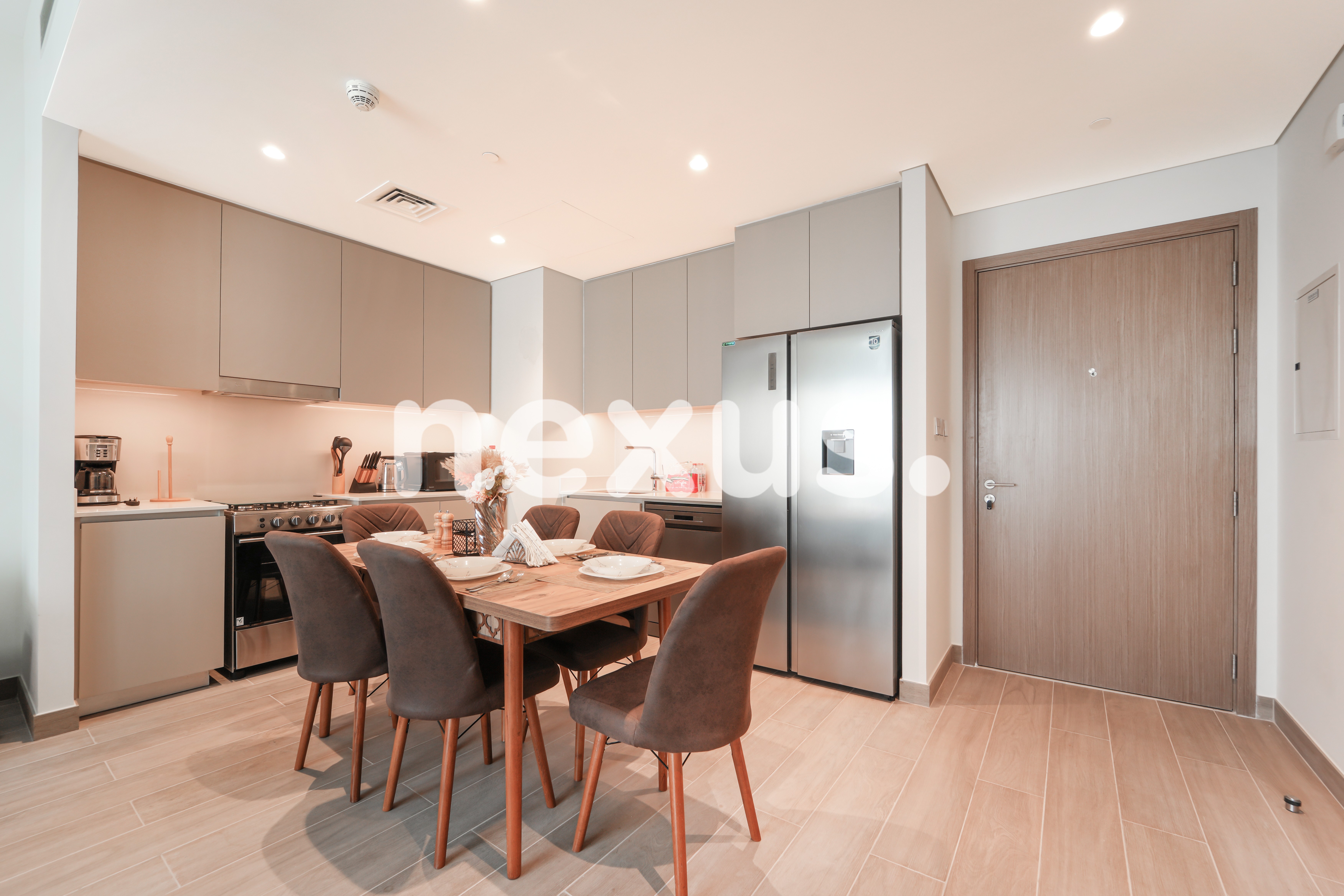 FURNISHED | CANAL VIEW | NO AGENTS | BRAND NEW