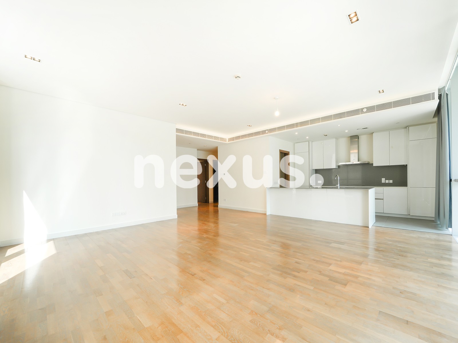 Luxury Living |Corner Unit |Maid Room| Unfurnished