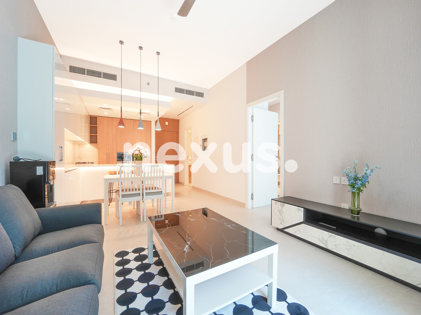 1BD | SPACIOUS | FULLY FURNISHED | VACANT