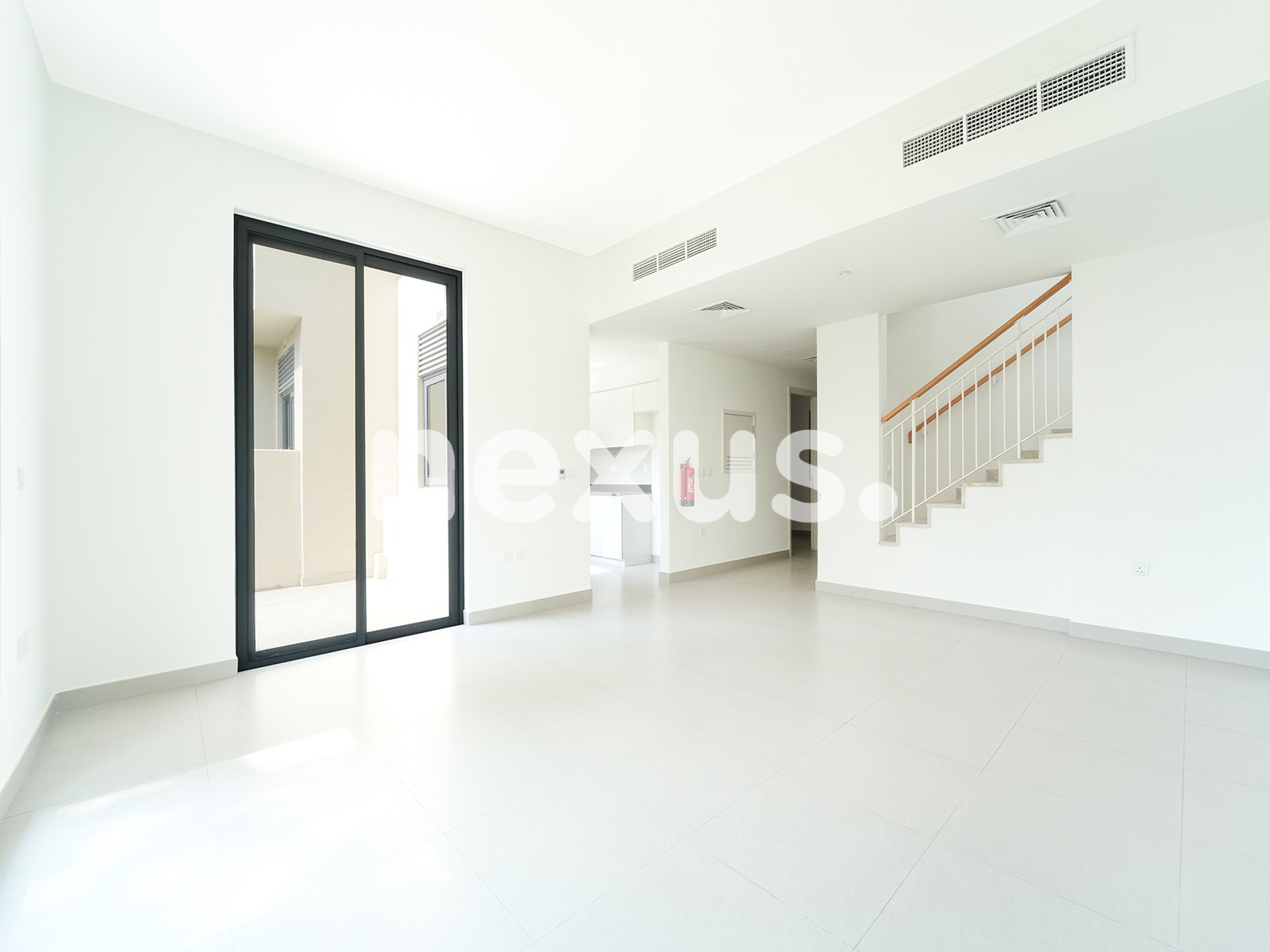 Family Living | Greenbelt | Landscaped Garden