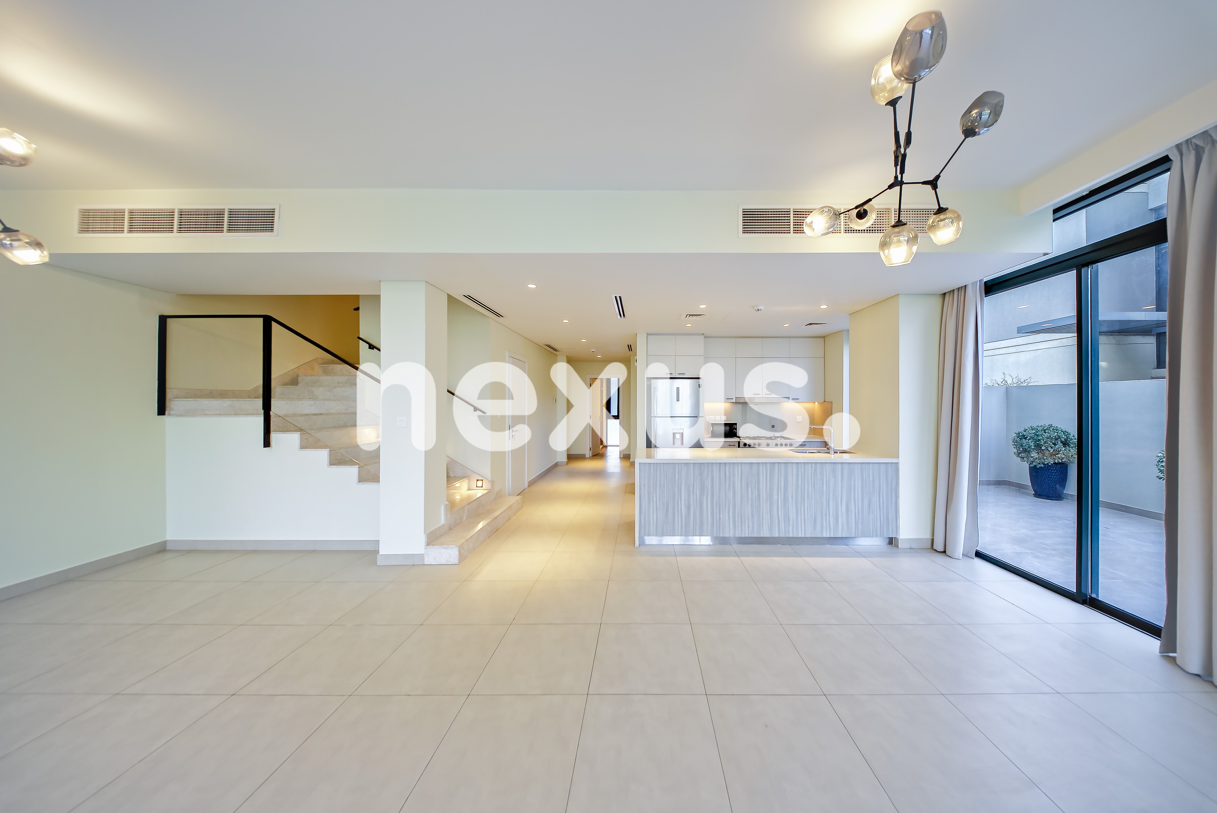 Golf Views | Vacant | Priced to Sell