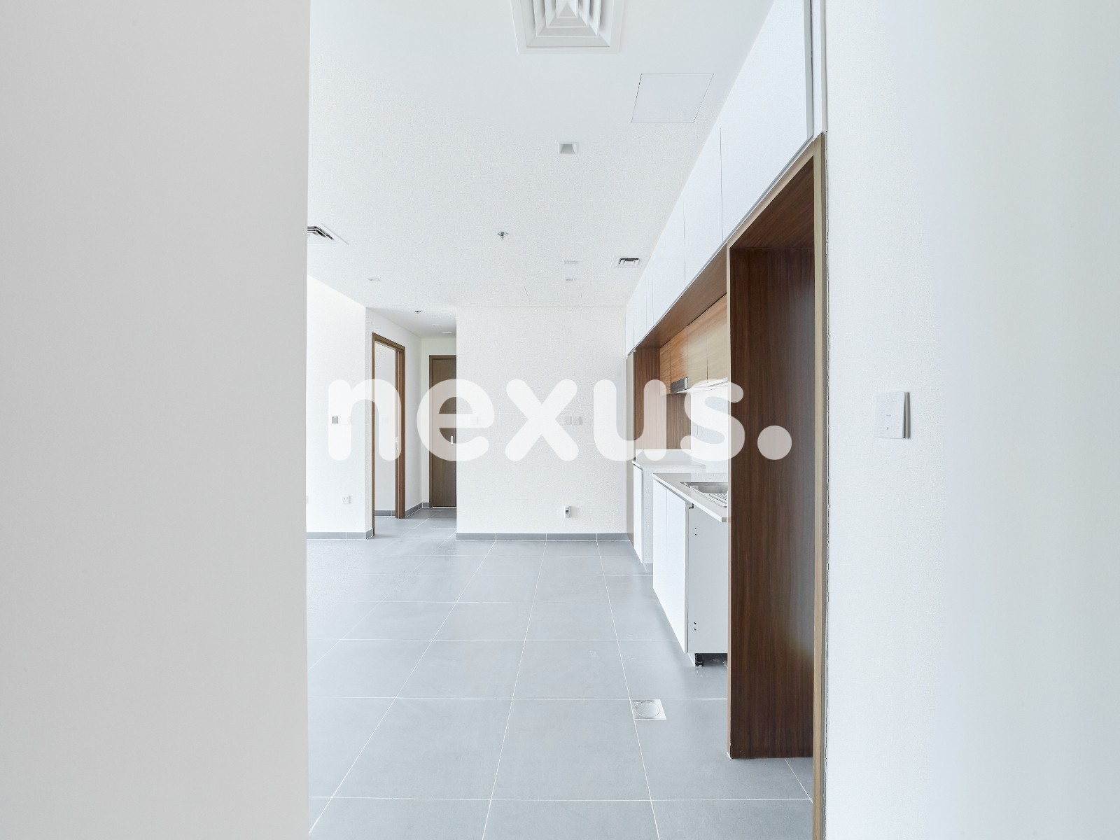 CORNER UNIT | WATER VIEW | EXCLUSIVE