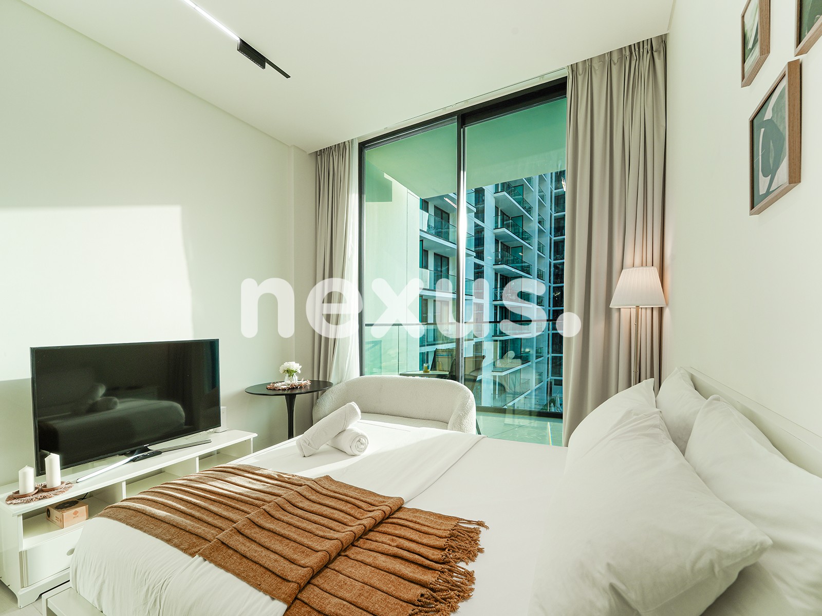 Fully Furnished Studio | Pool View | Smart Home