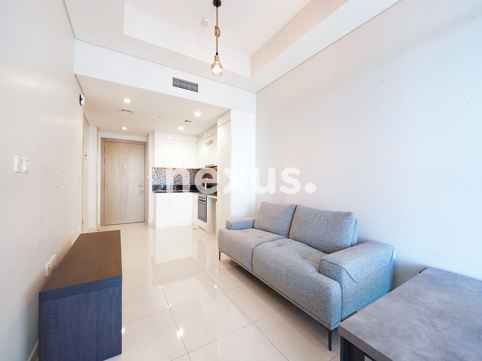 HIGH FLOOR | BURJ AL ARAB VIEW | MAIDS ROOM