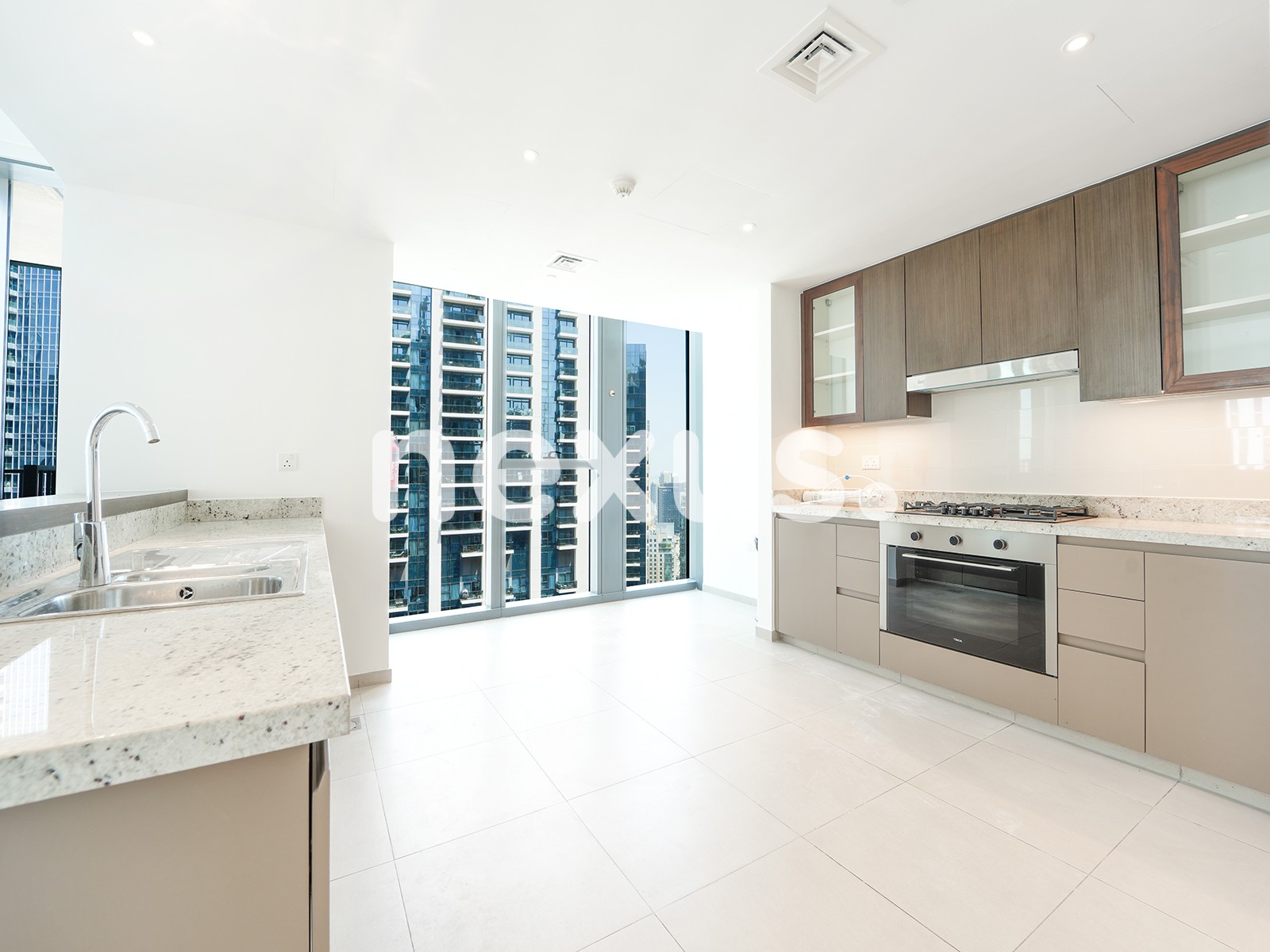 3BD with MAID ROOM| SPACIOUS | HIGH FLOOR | VACANT