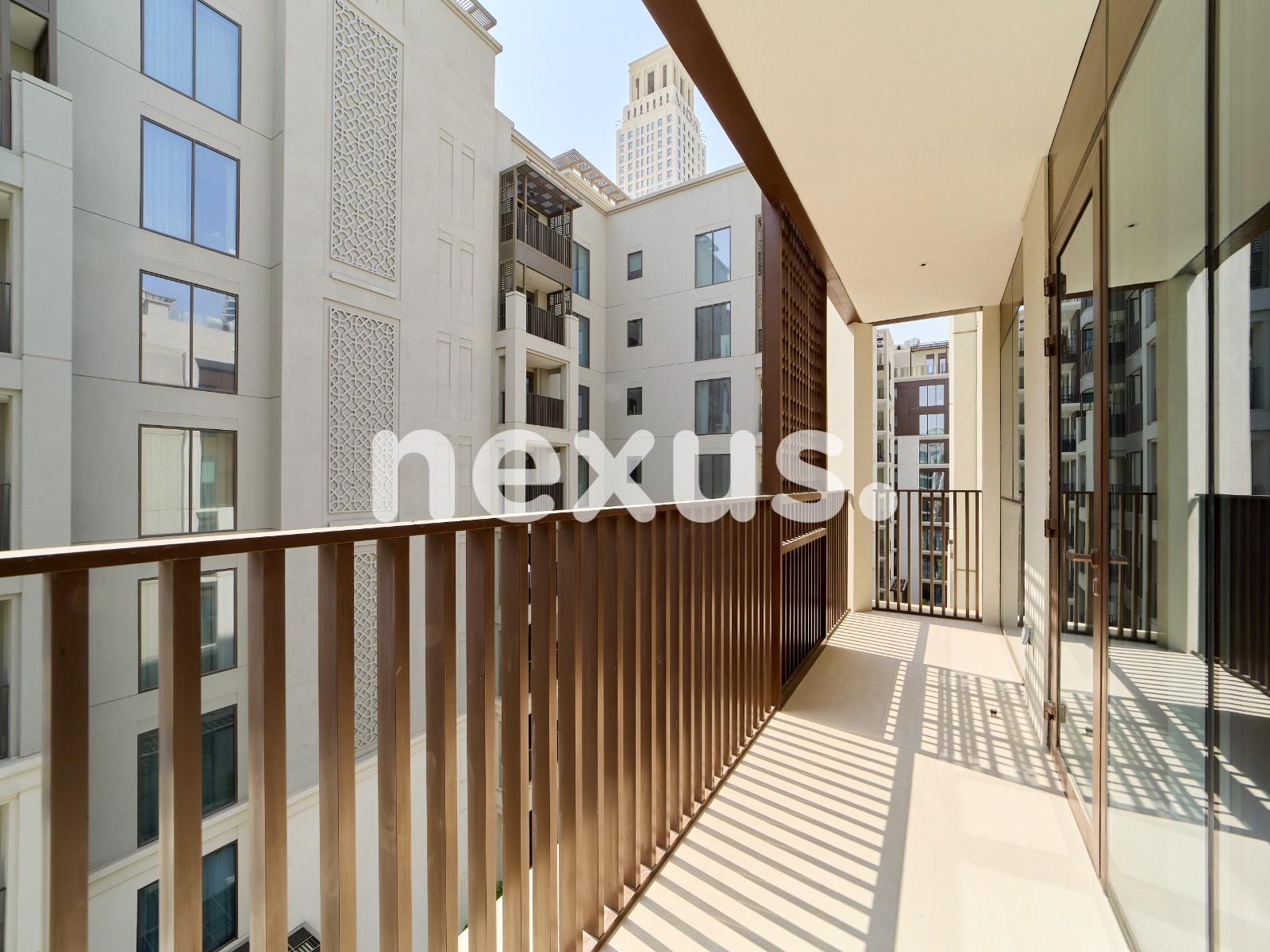CORNER UNIT | AVAILABLE SOON | MID FLOOR