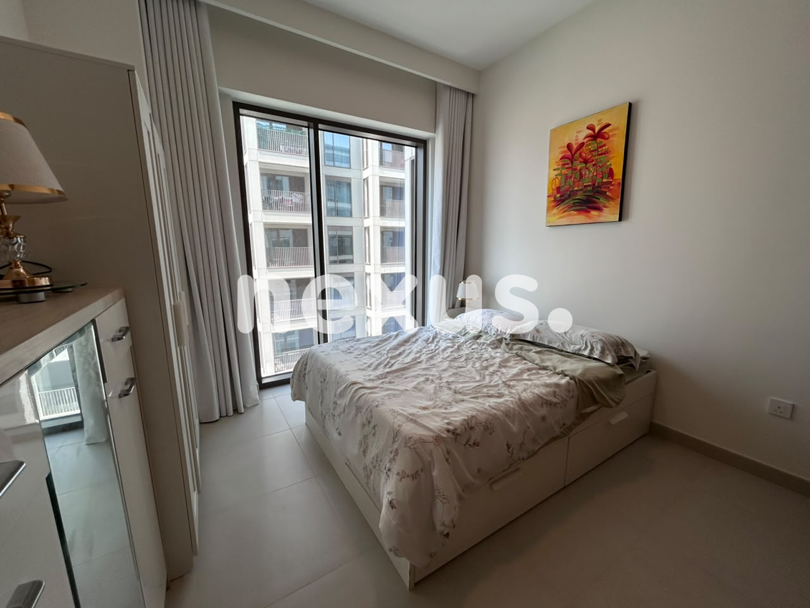 FURNISHED | WATERFRONT LIFESTYLE | COMMUNITY VIEW