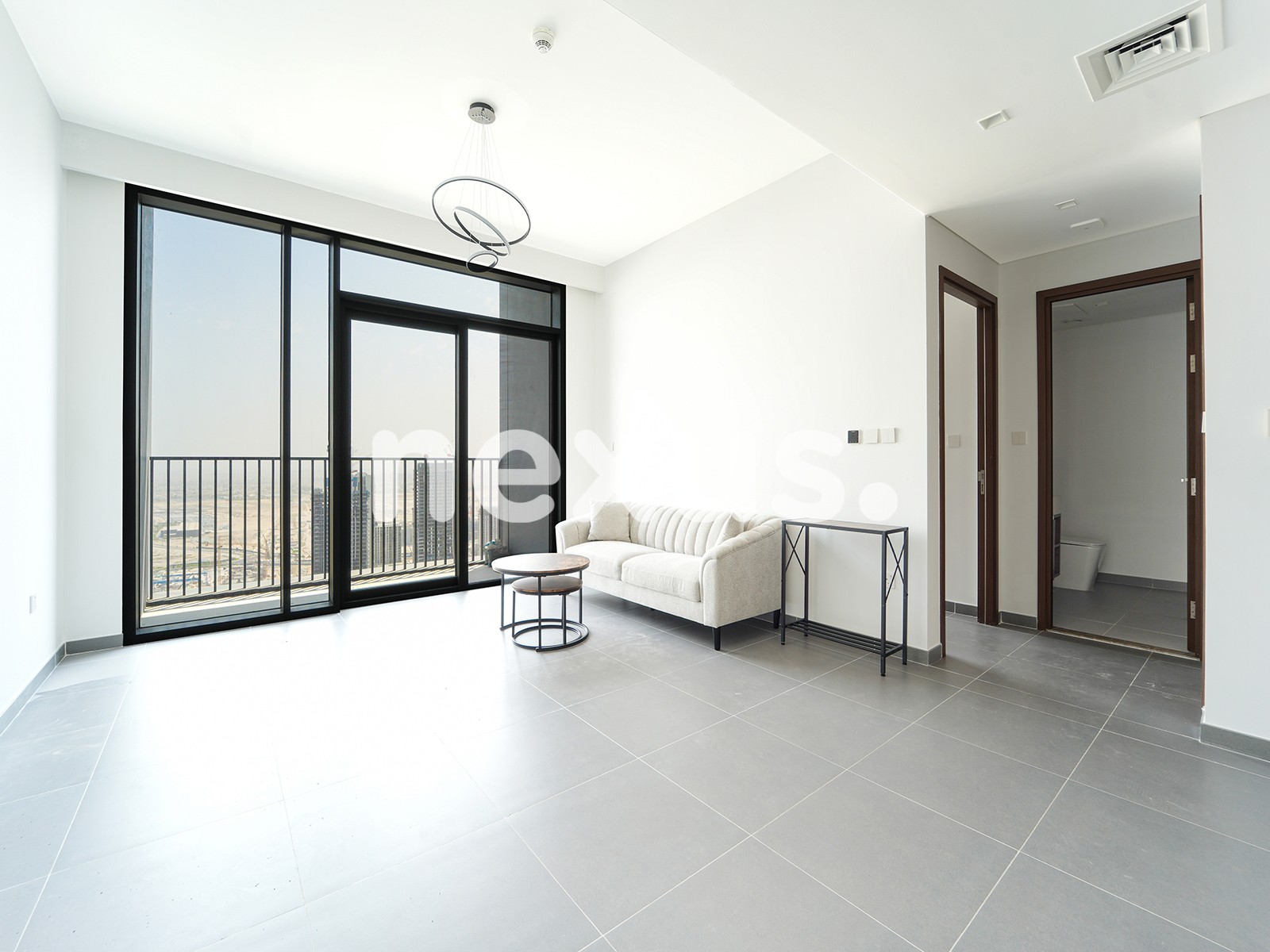 HIGH FLOOR | EXCLUSIVE | AVAILABLE NOW
