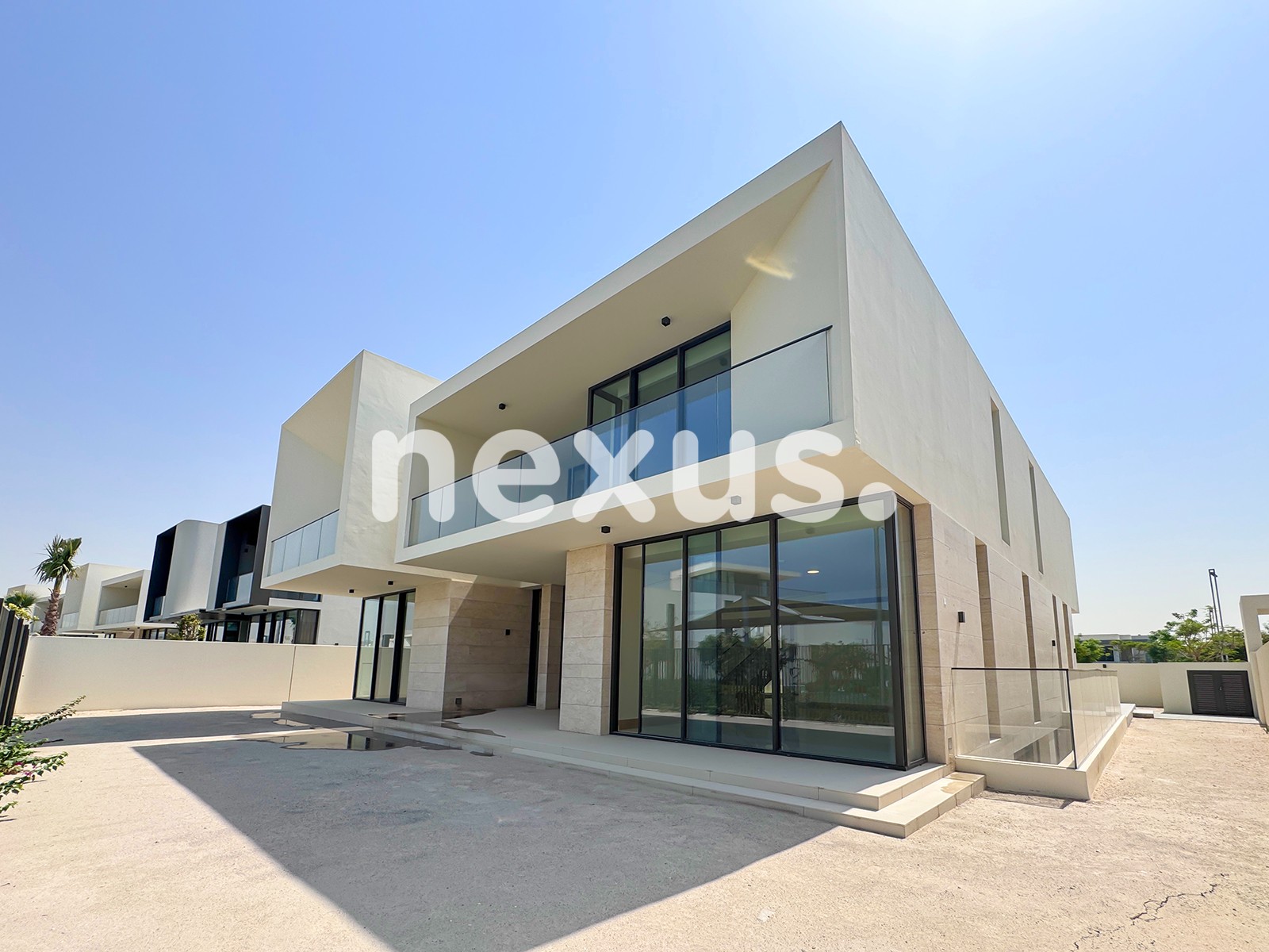 5BD VILLA | SINGLE ROW | PREMIUM| | PRIVATE| EXCL
