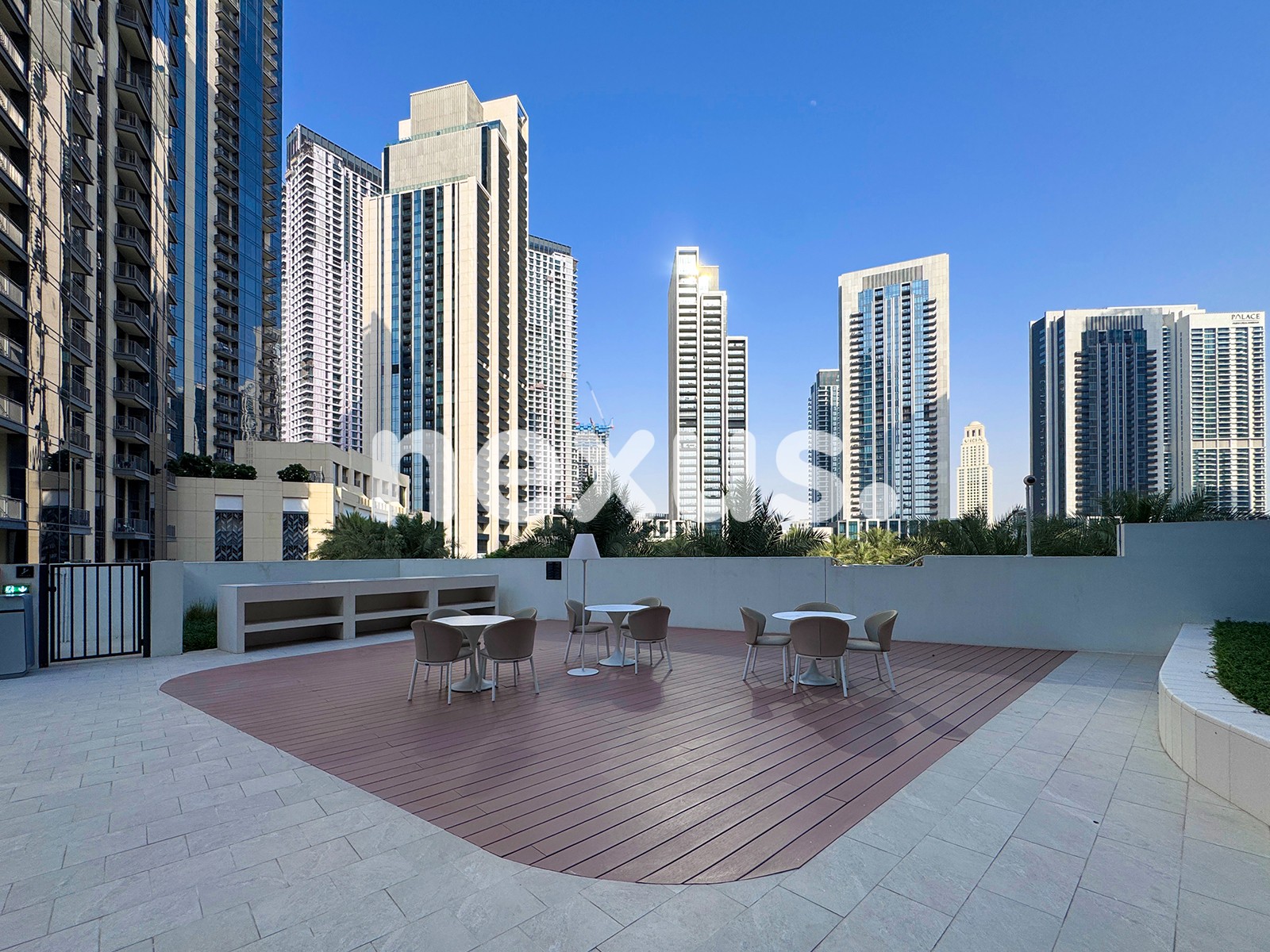 LARGE TERRACE | UNIQUE LAYOUT | TOP FLOOR