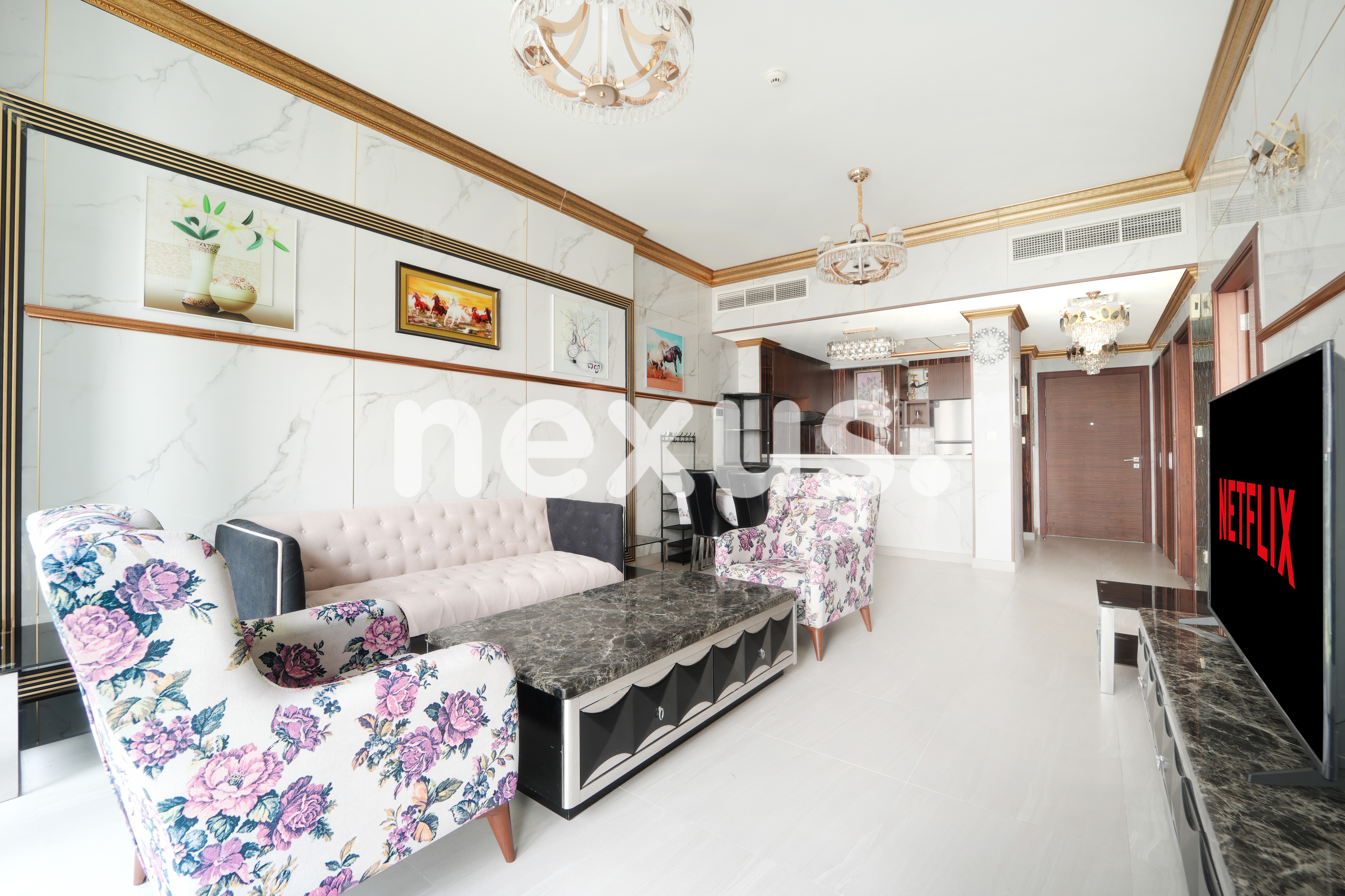 Upgraded & Vacant | Spacious Layout | High Floor