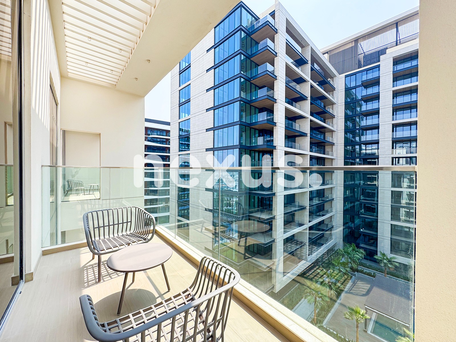 2BD | POOL VIEWS | FULLY FURNISHED | AVAILABLE