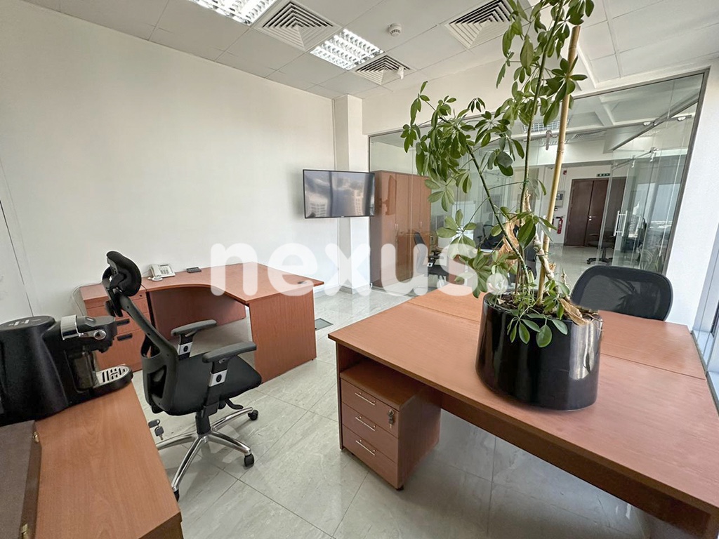 COMMUNITY VIEW | TENANTED | UNFURNISHED