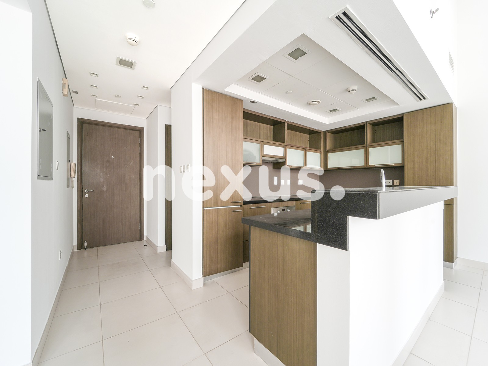 Luxury Living | Chiller Free | Prime Location