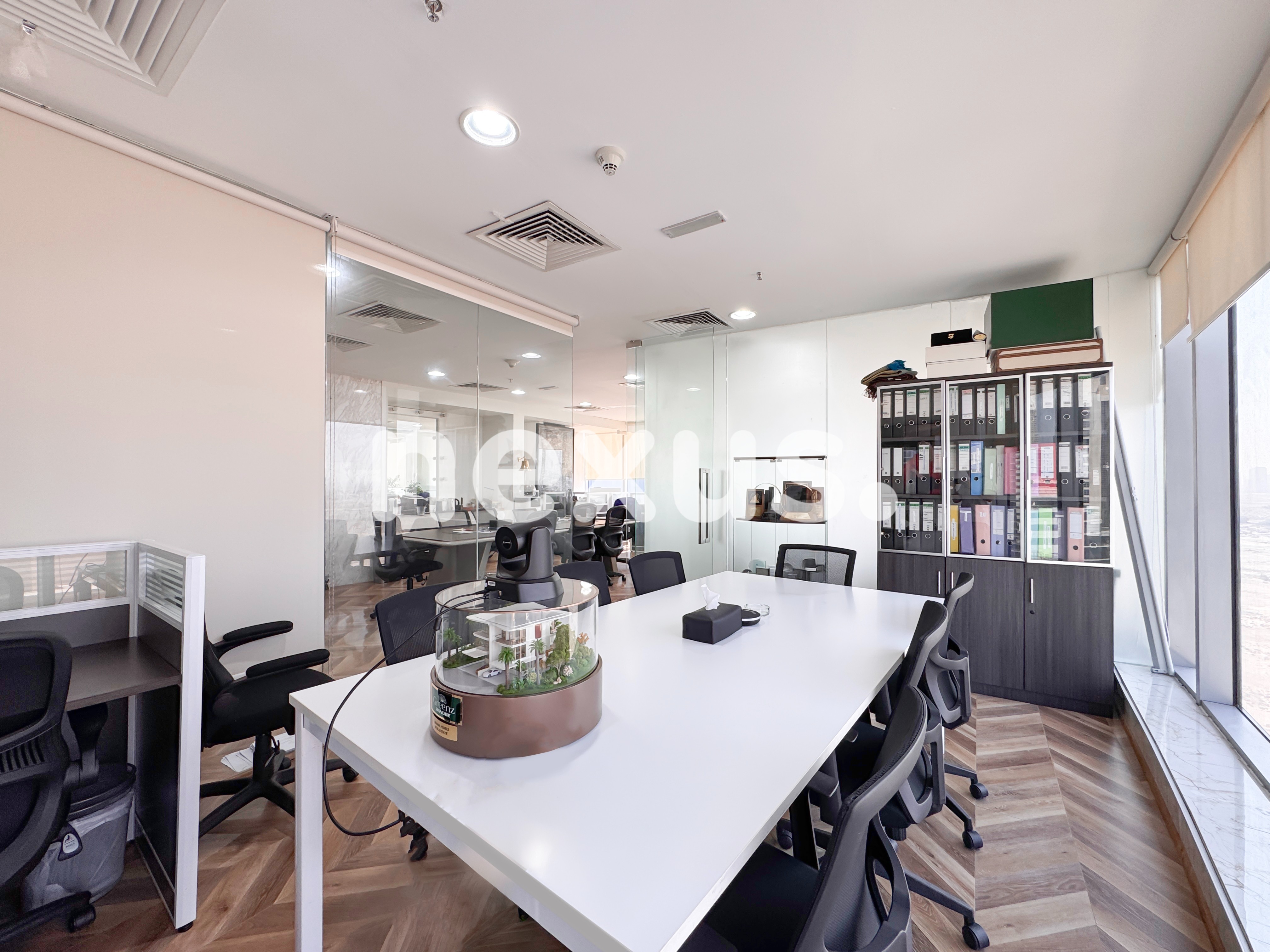 COMMUNITY VIEW | VACANT | UNFURNISHED