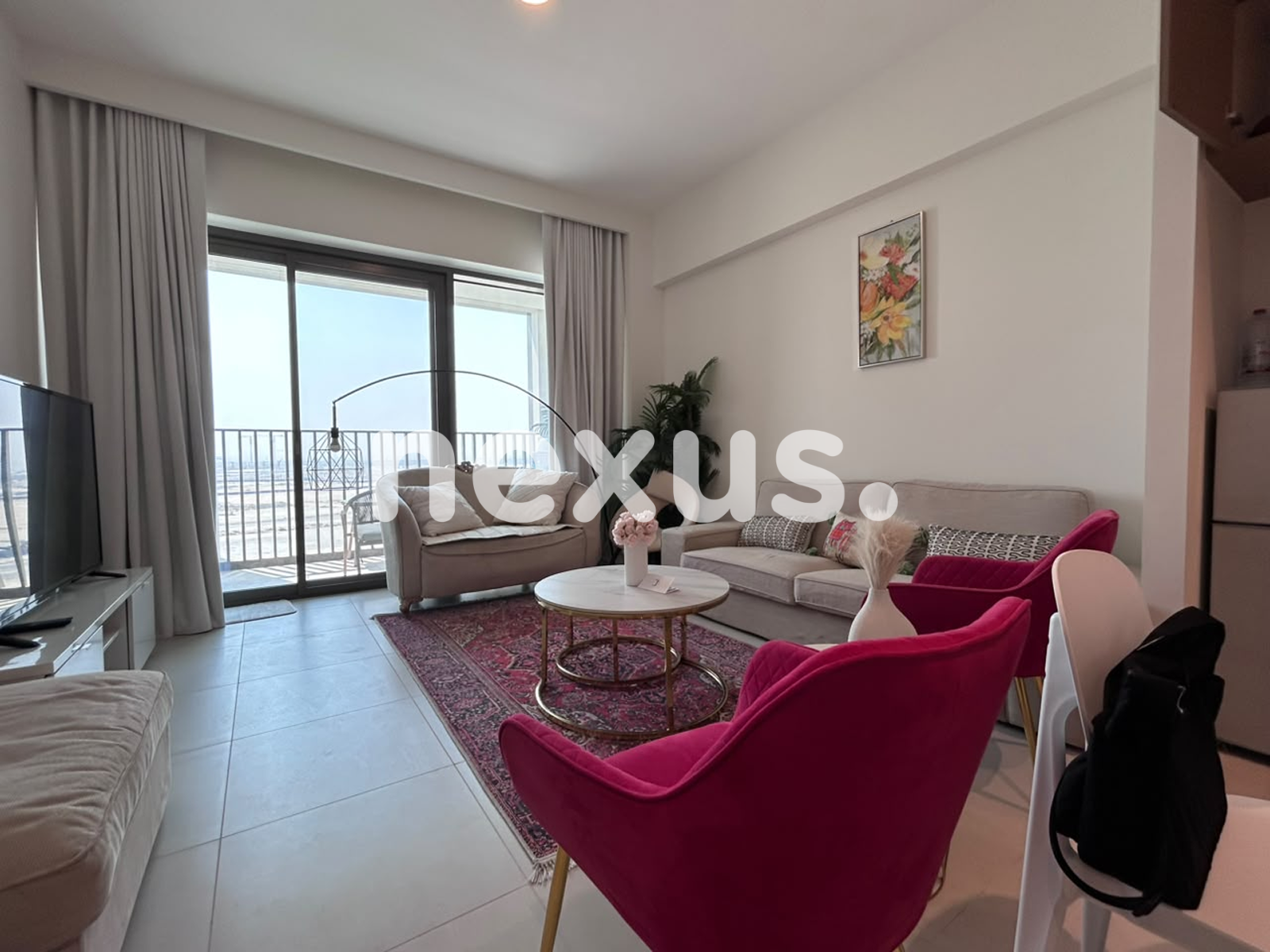FURNISHED | WATERFRONT LIFESTYLE | COMMUNITY VIEW