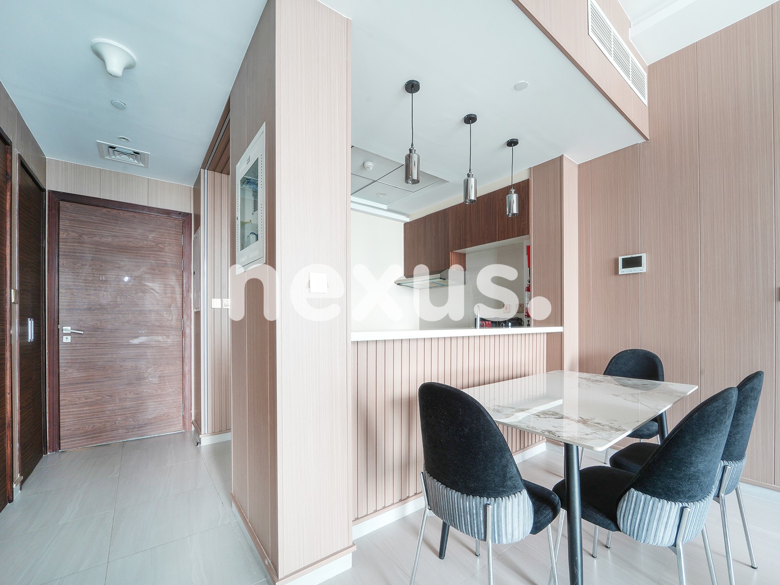 Upgraded & Vacant | Dubai Frame view | High Floor